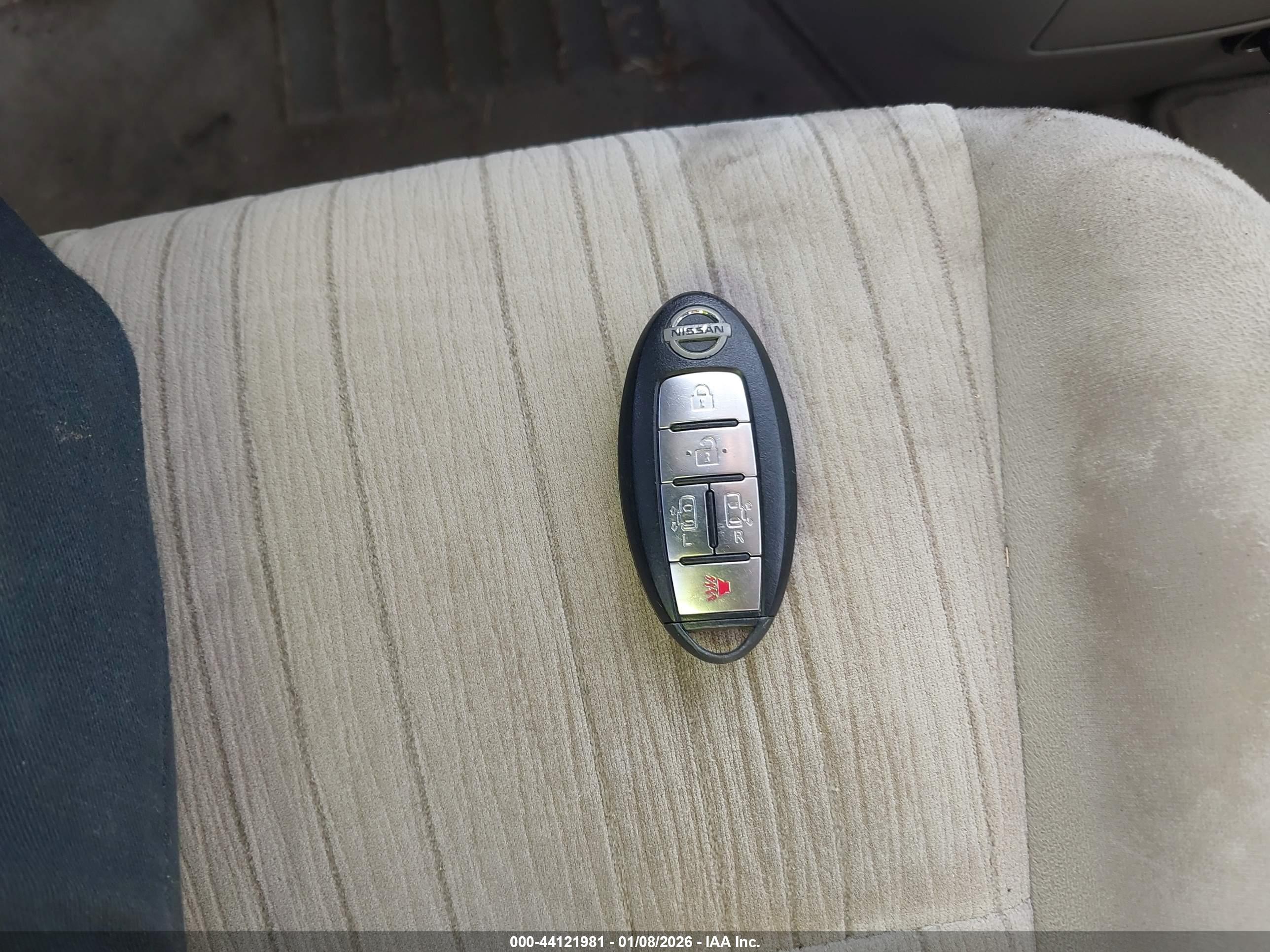 NISSAN QUEST image 11