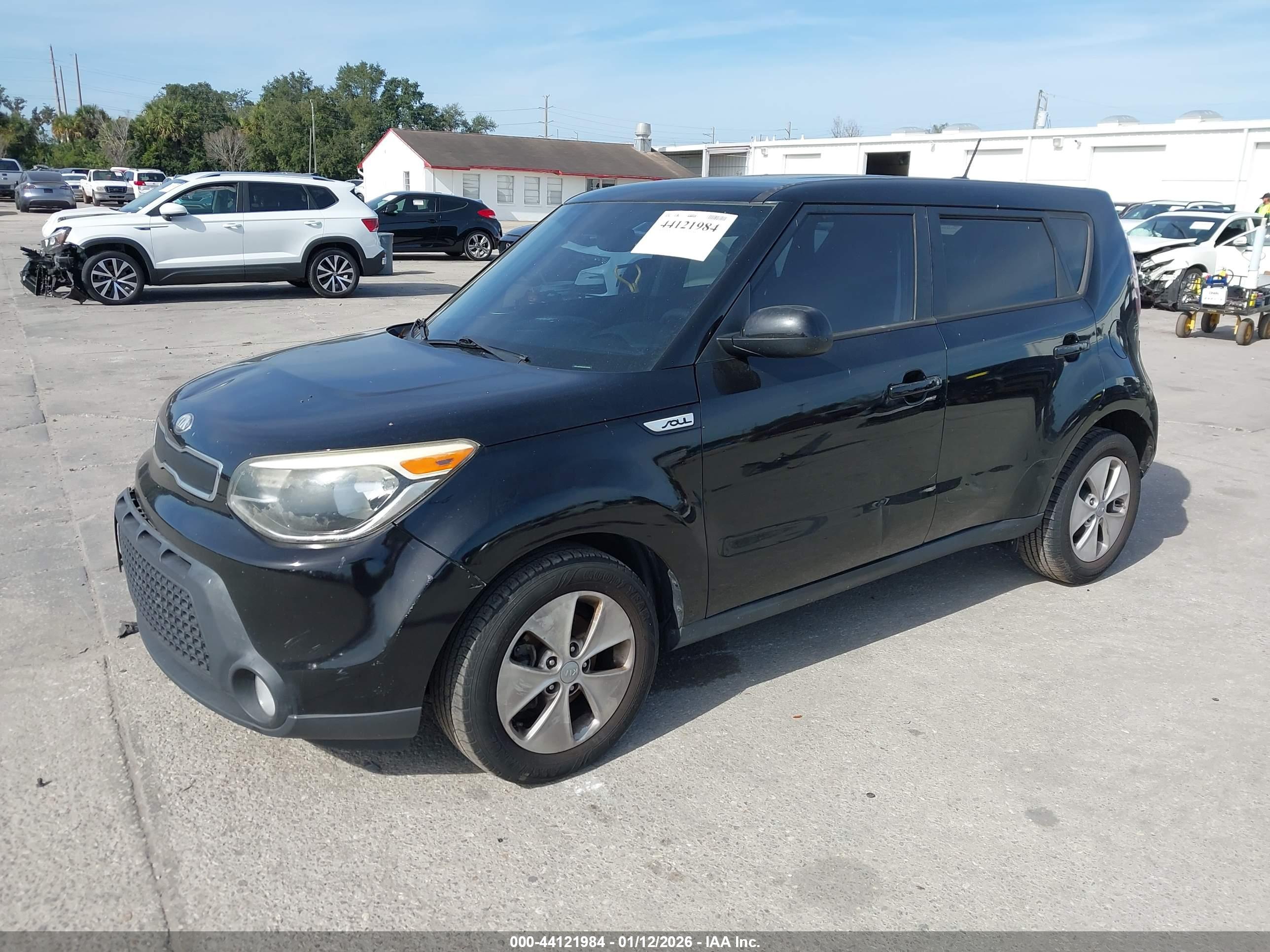 KIA SOUL image 2