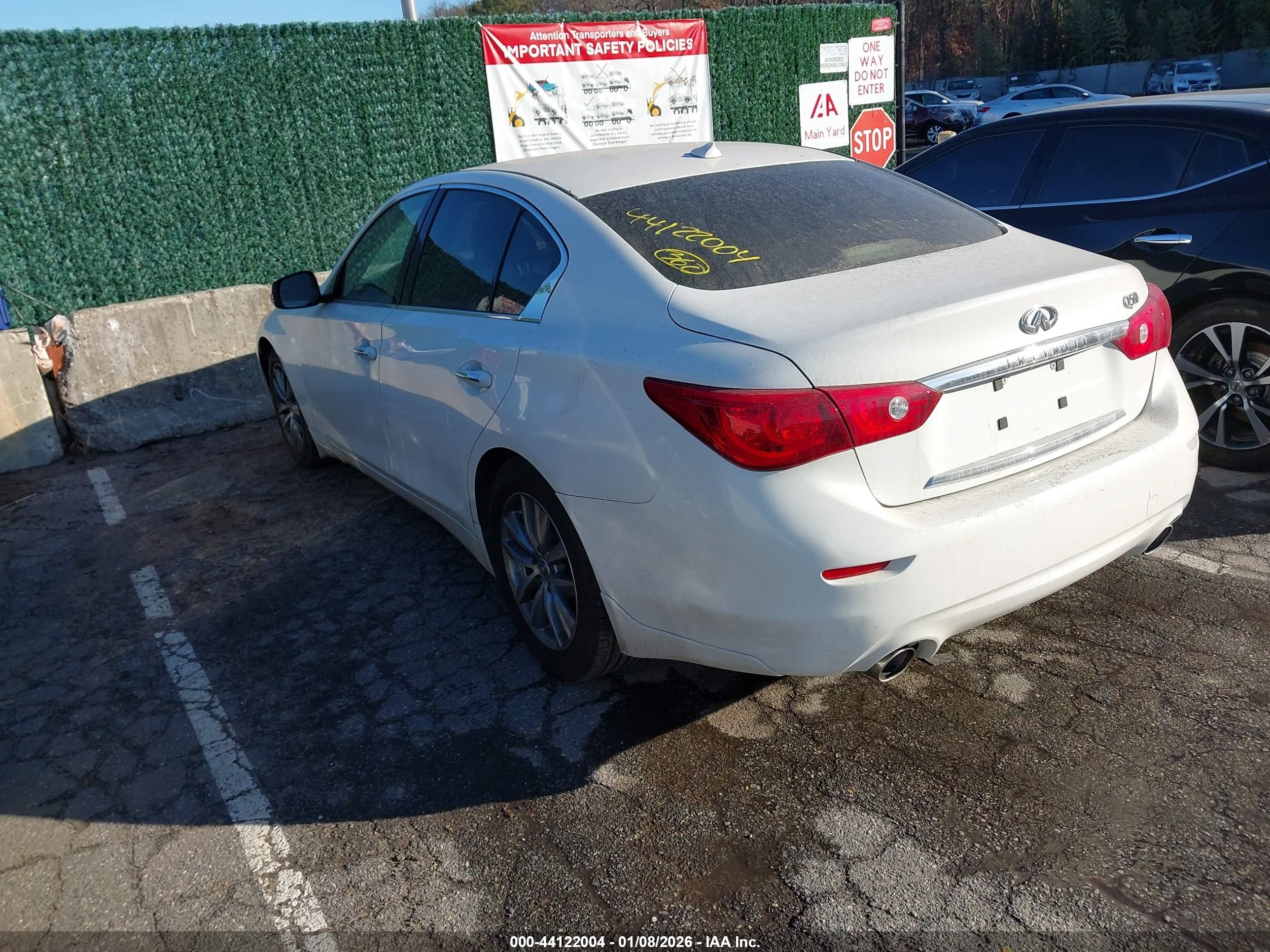 INFINITI Q50 image 3