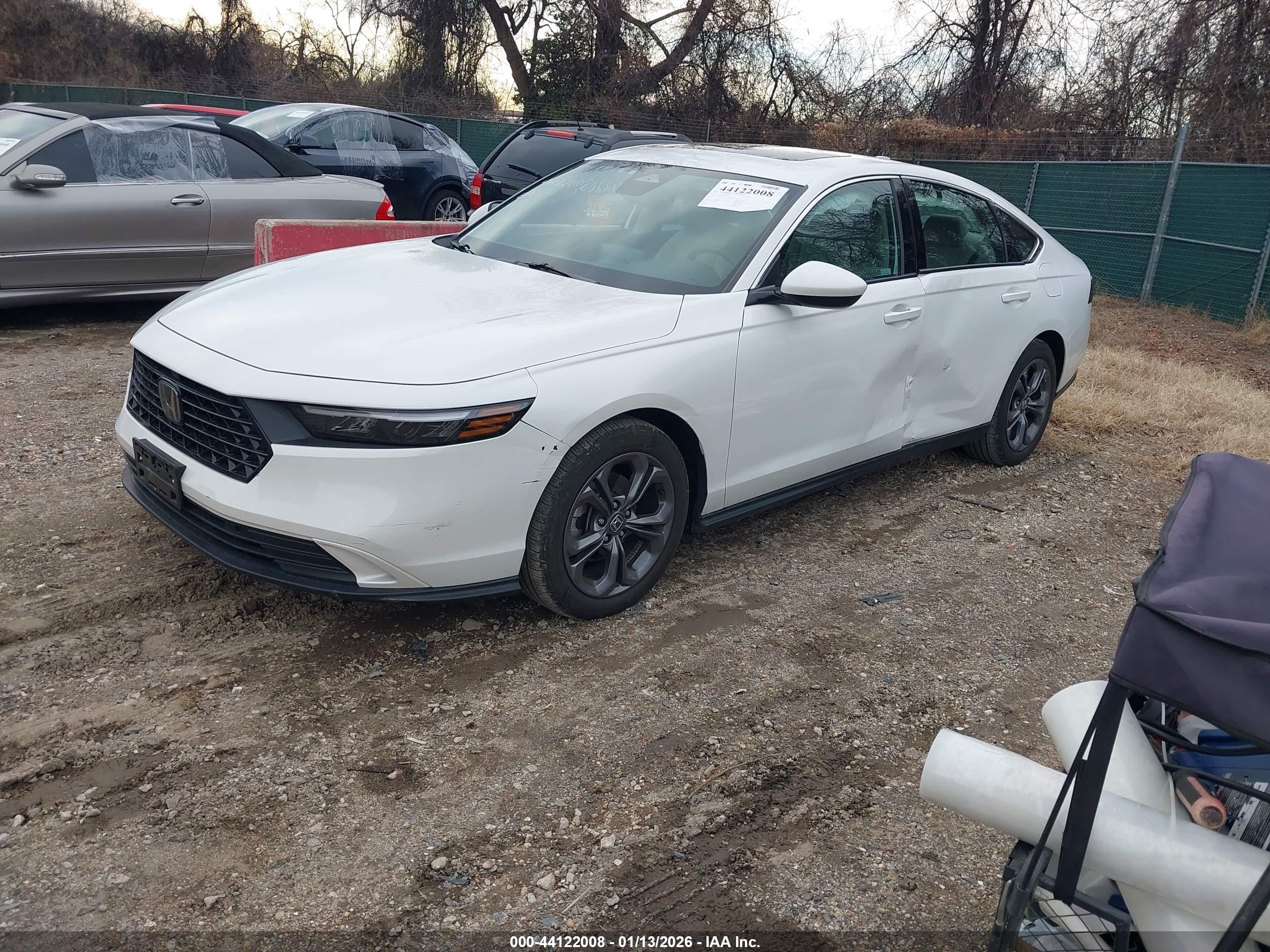 HONDA ACCORD image 2