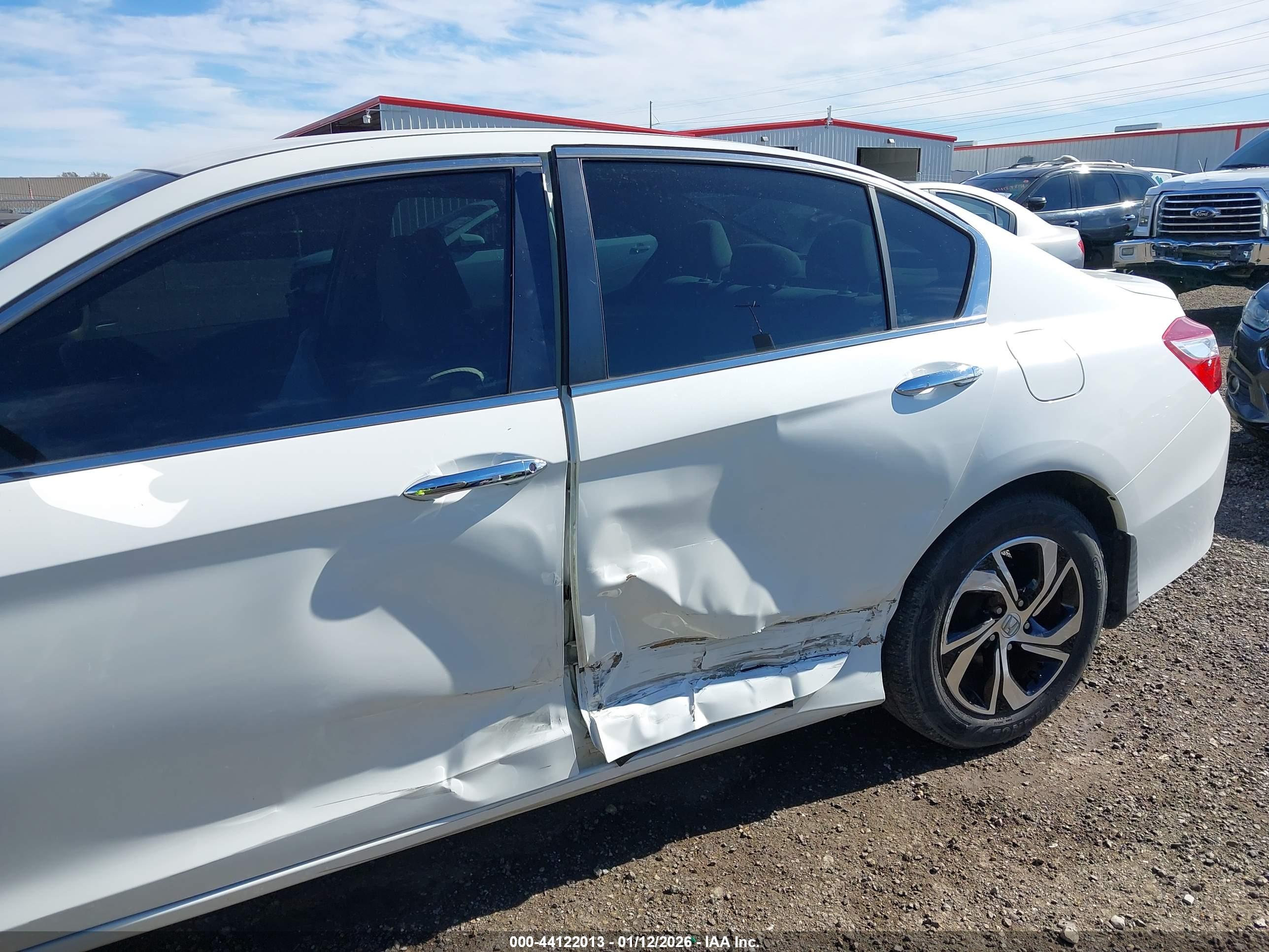 HONDA ACCORD image 6