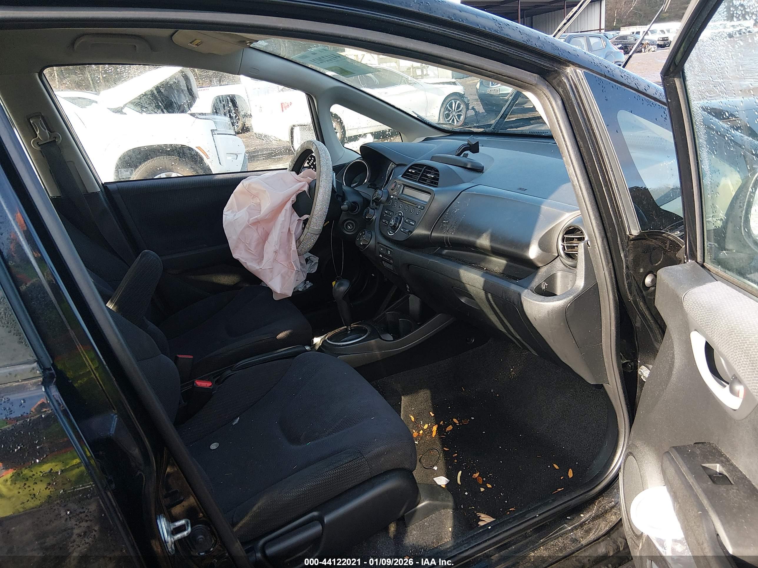 HONDA FIT image 5