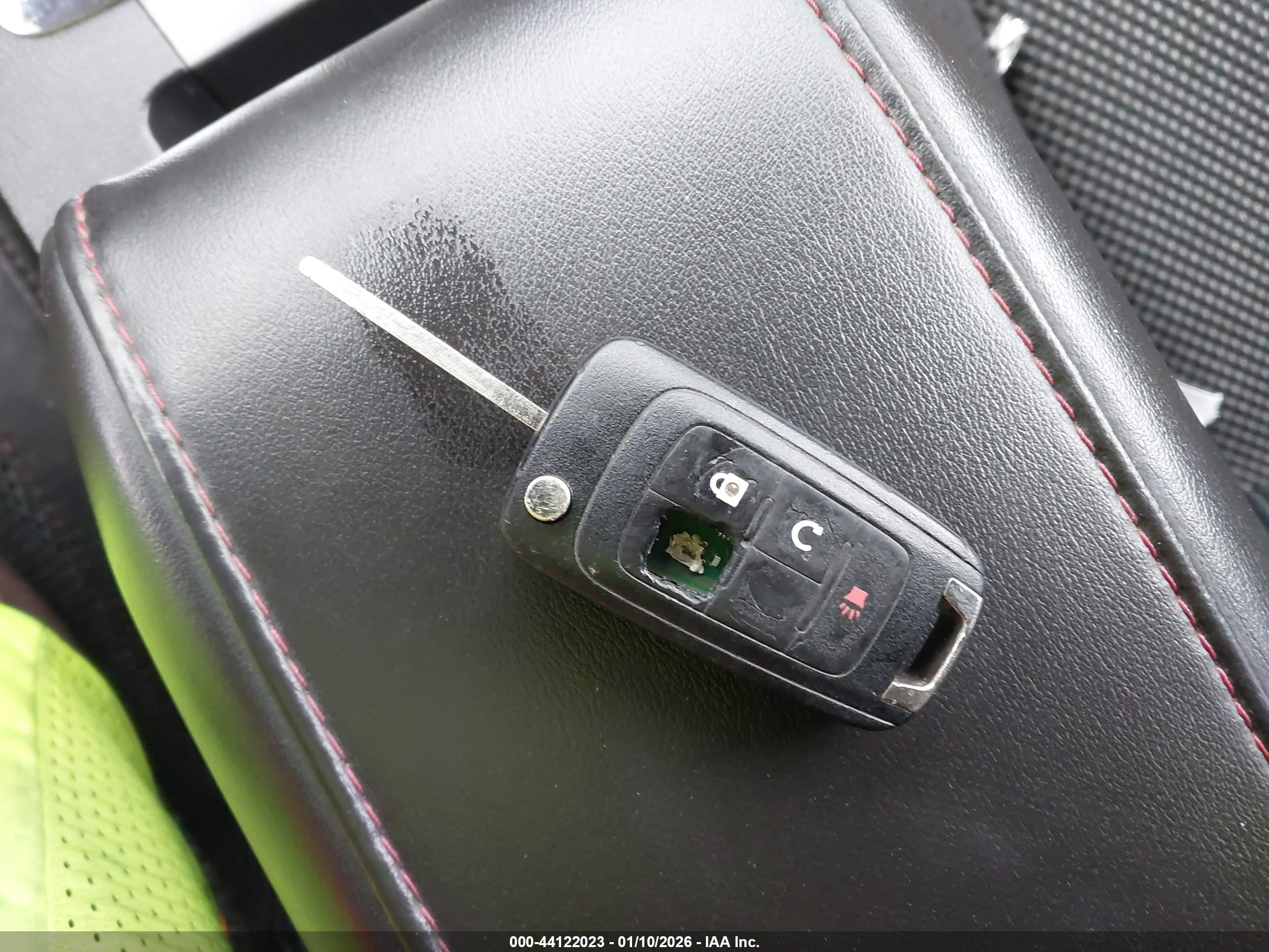 CHEVROLET EQUINOX image 11