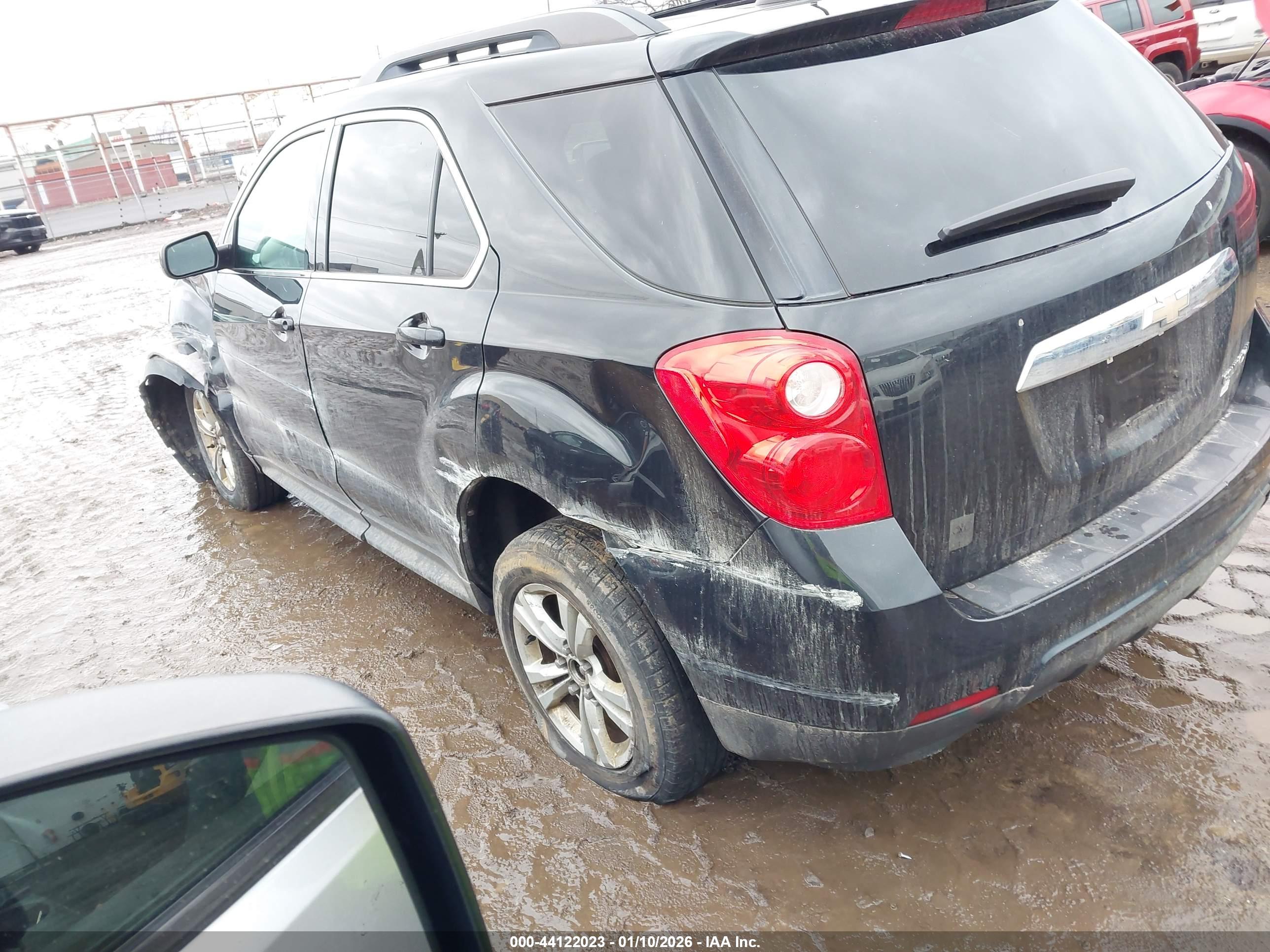 CHEVROLET EQUINOX image 3