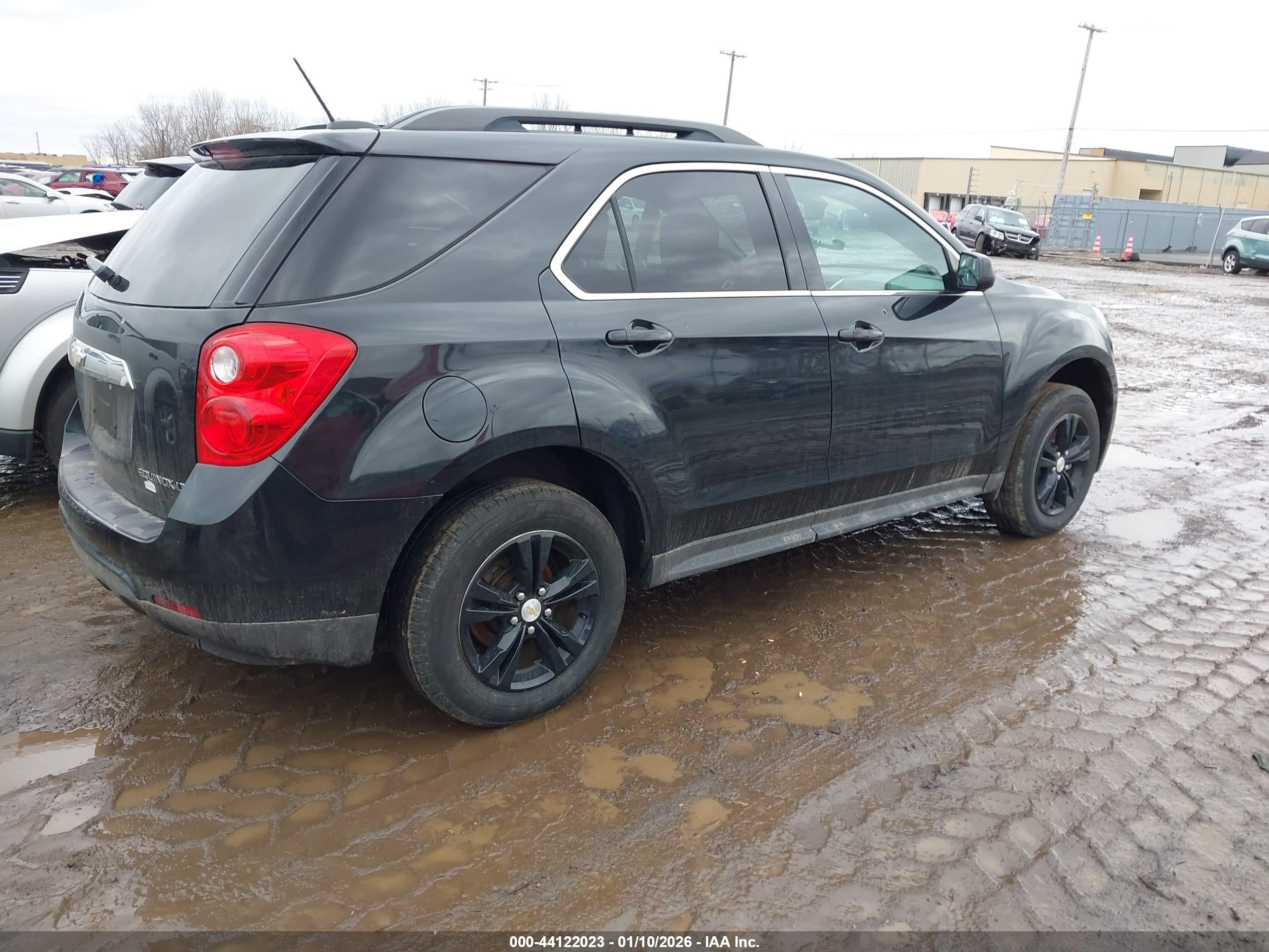 CHEVROLET EQUINOX image 4