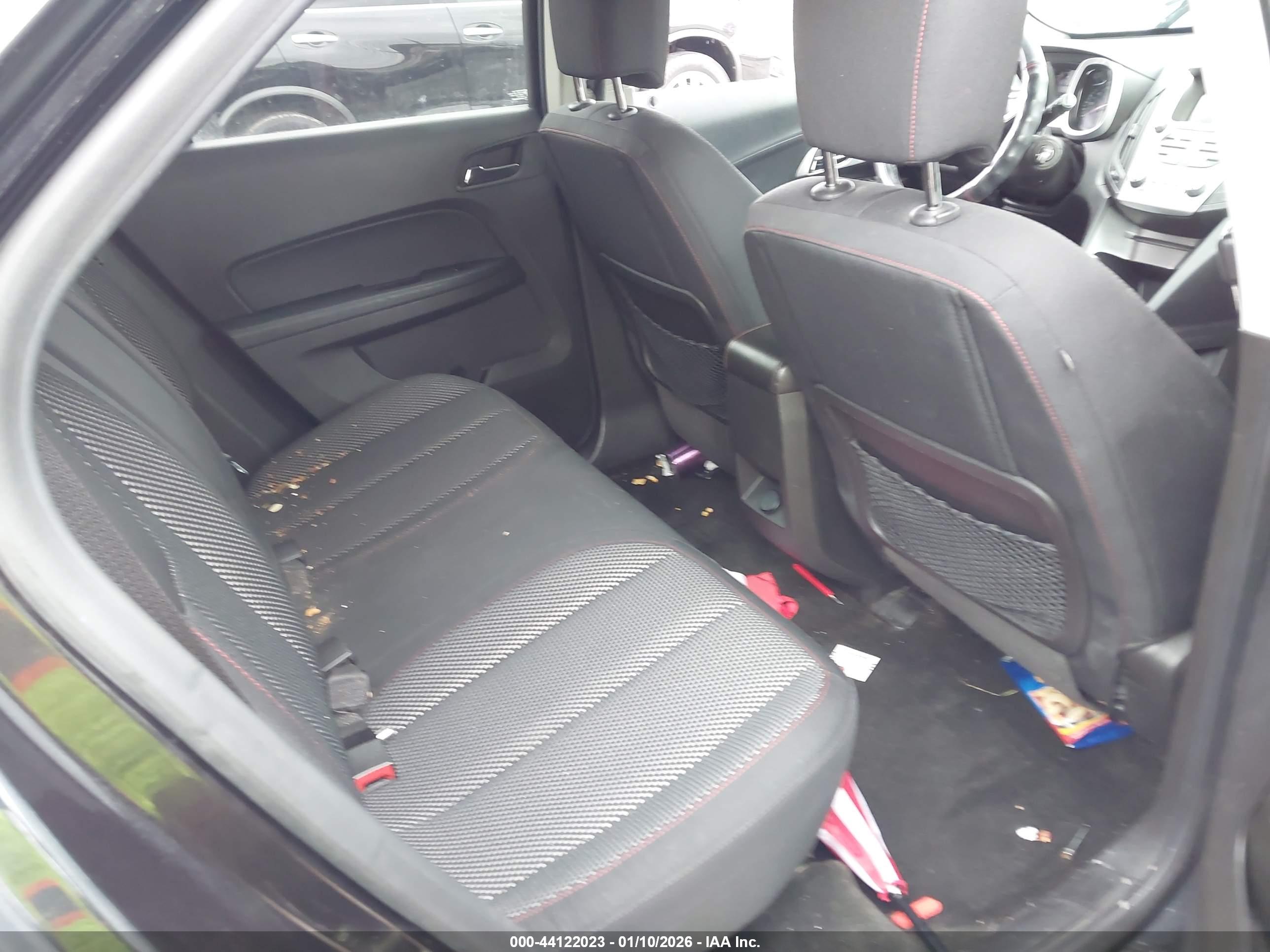 CHEVROLET EQUINOX image 8