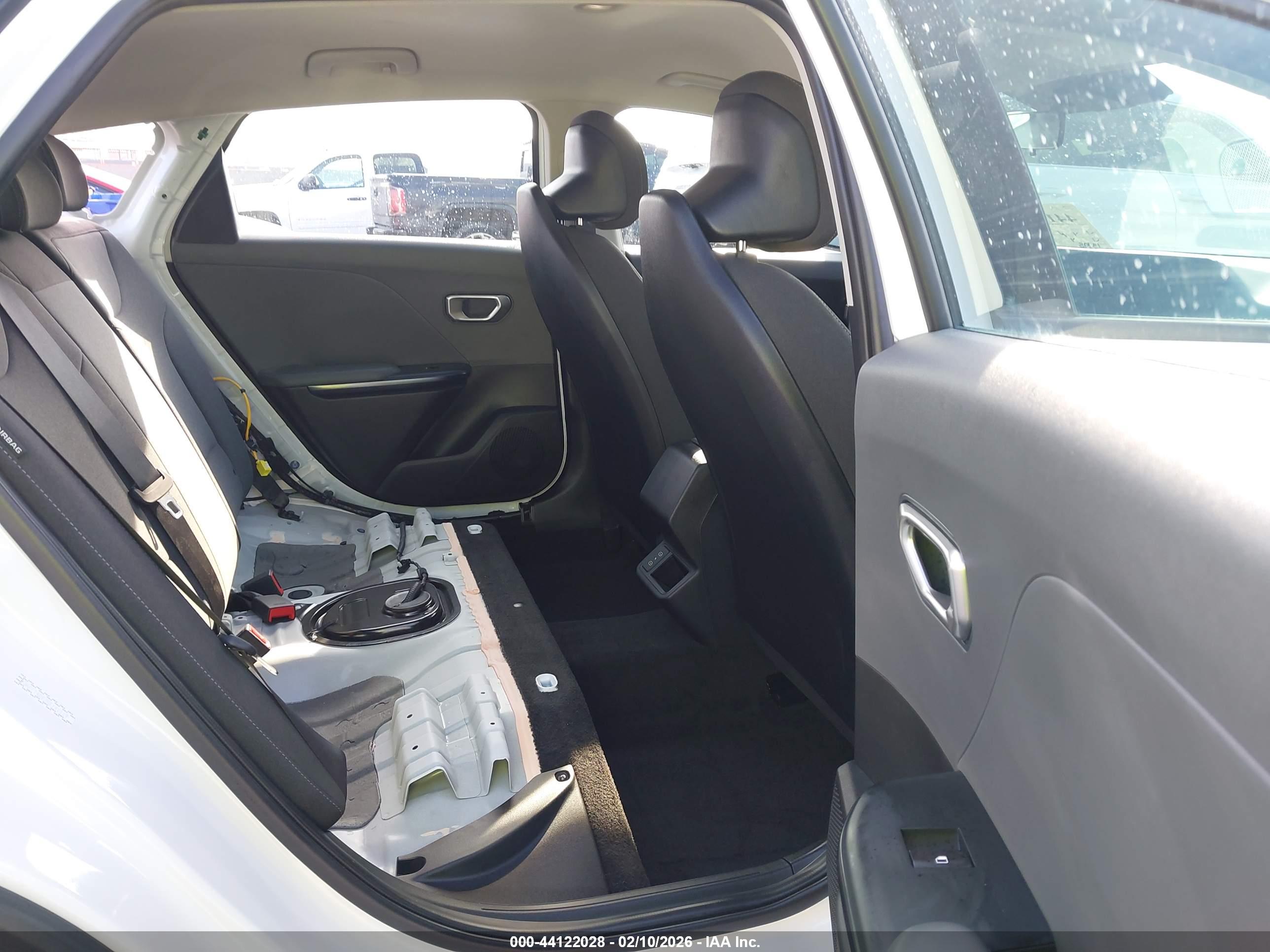 KIA K4 image 8