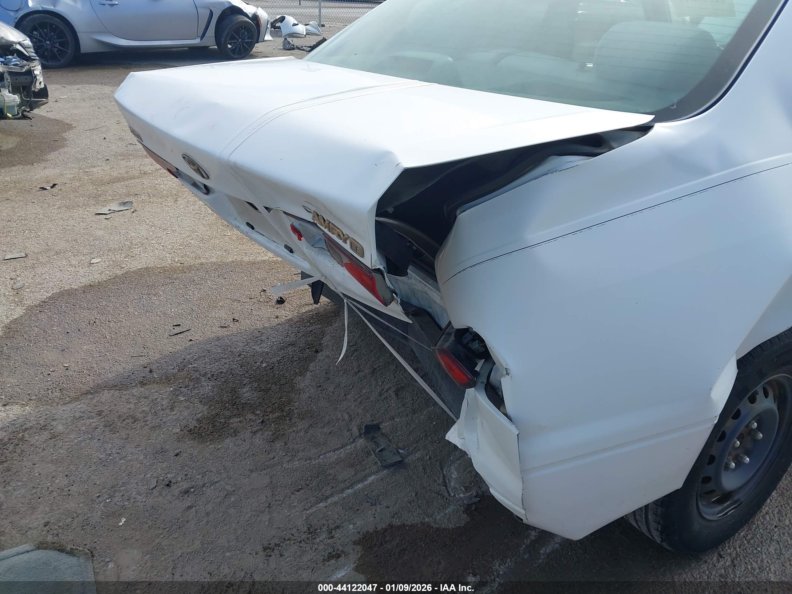TOYOTA CAMRY image 6