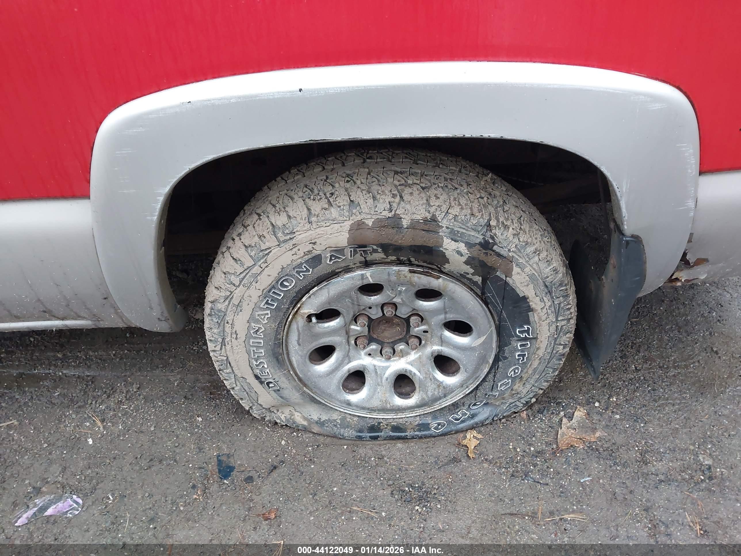 CHEVROLET SILVERADO image 6