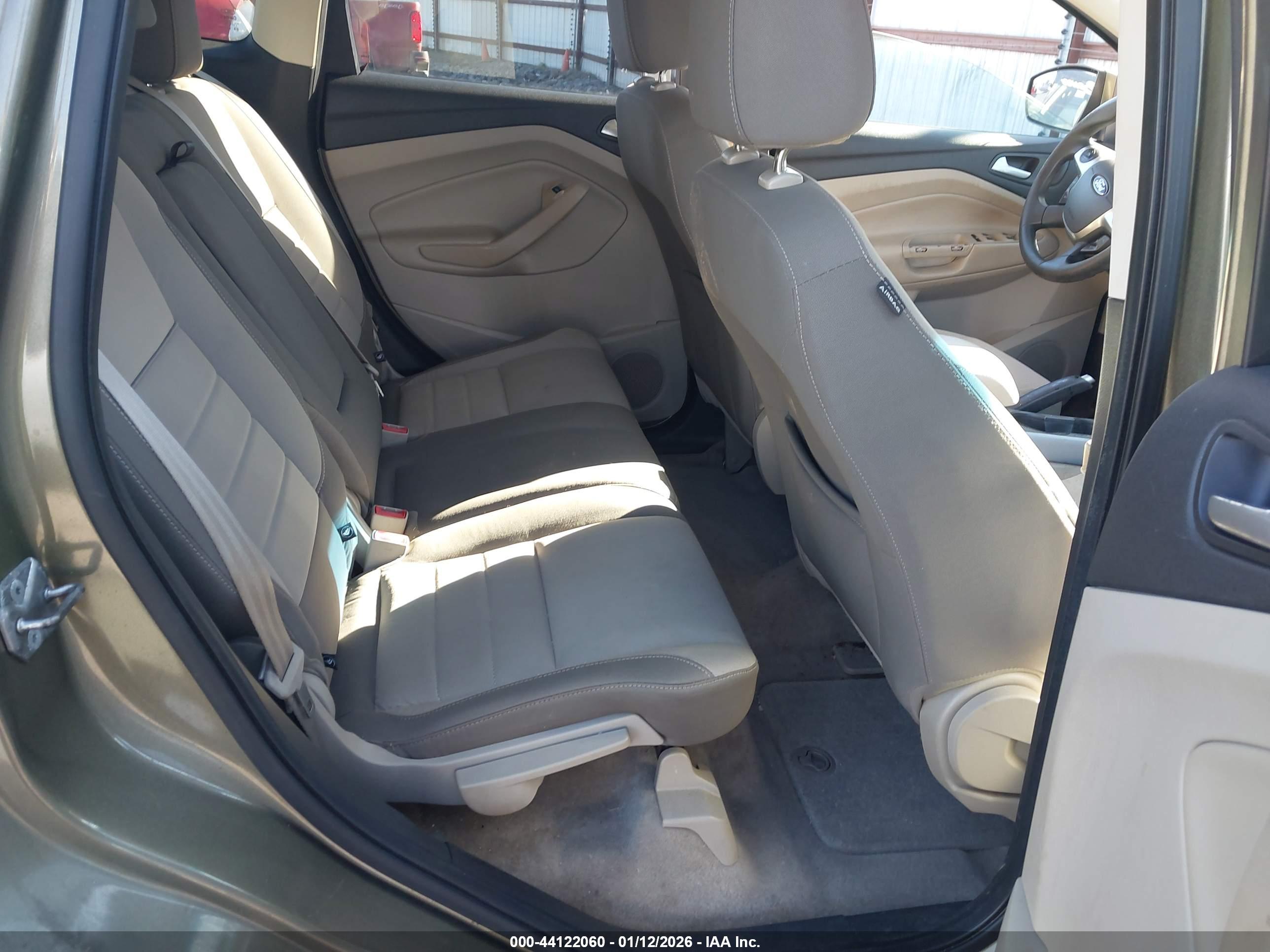 FORD ESCAPE image 8