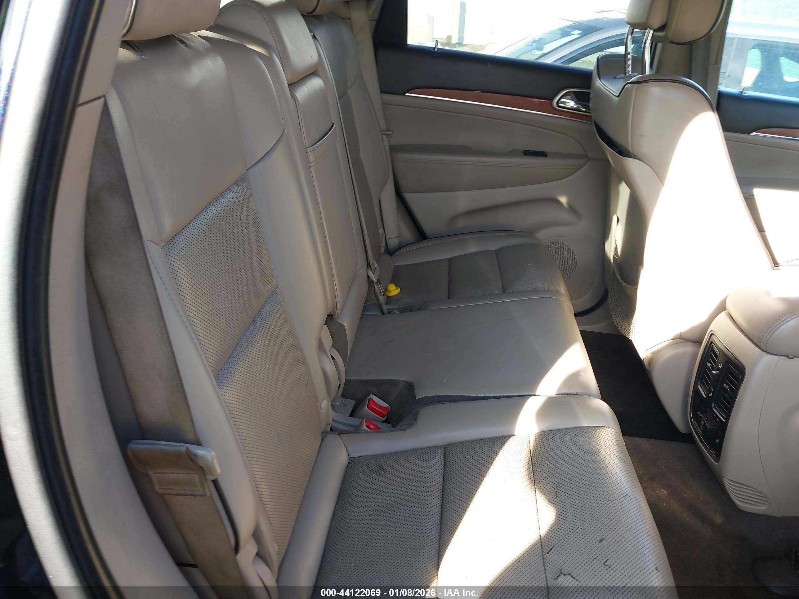 JEEP GRAND image 8