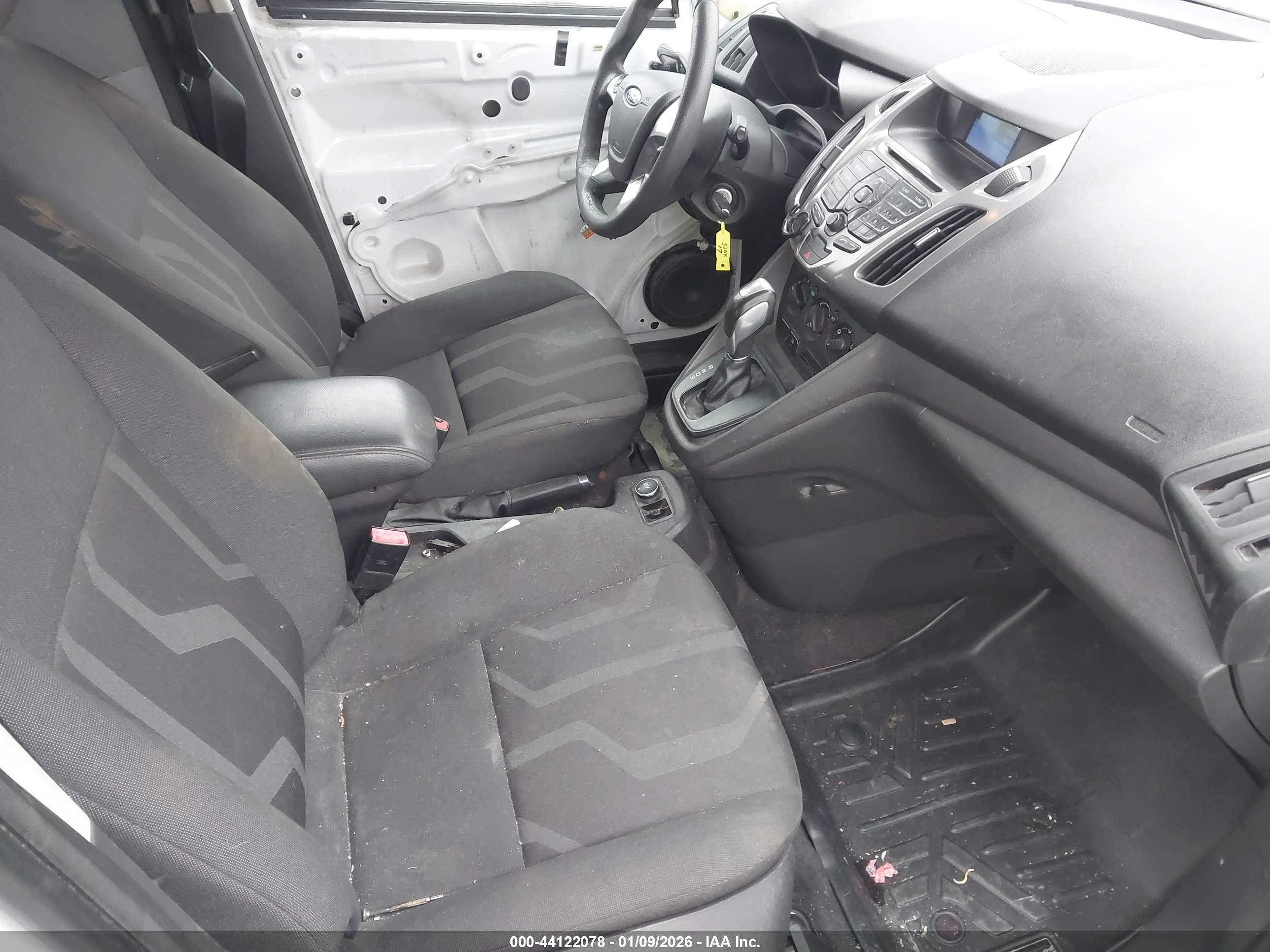 FORD TRANSIT image 5