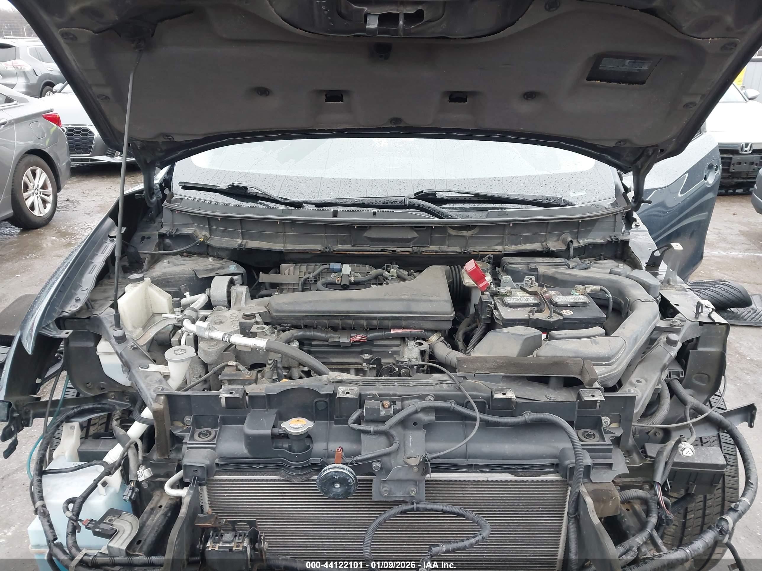 NISSAN ROGUE image 10