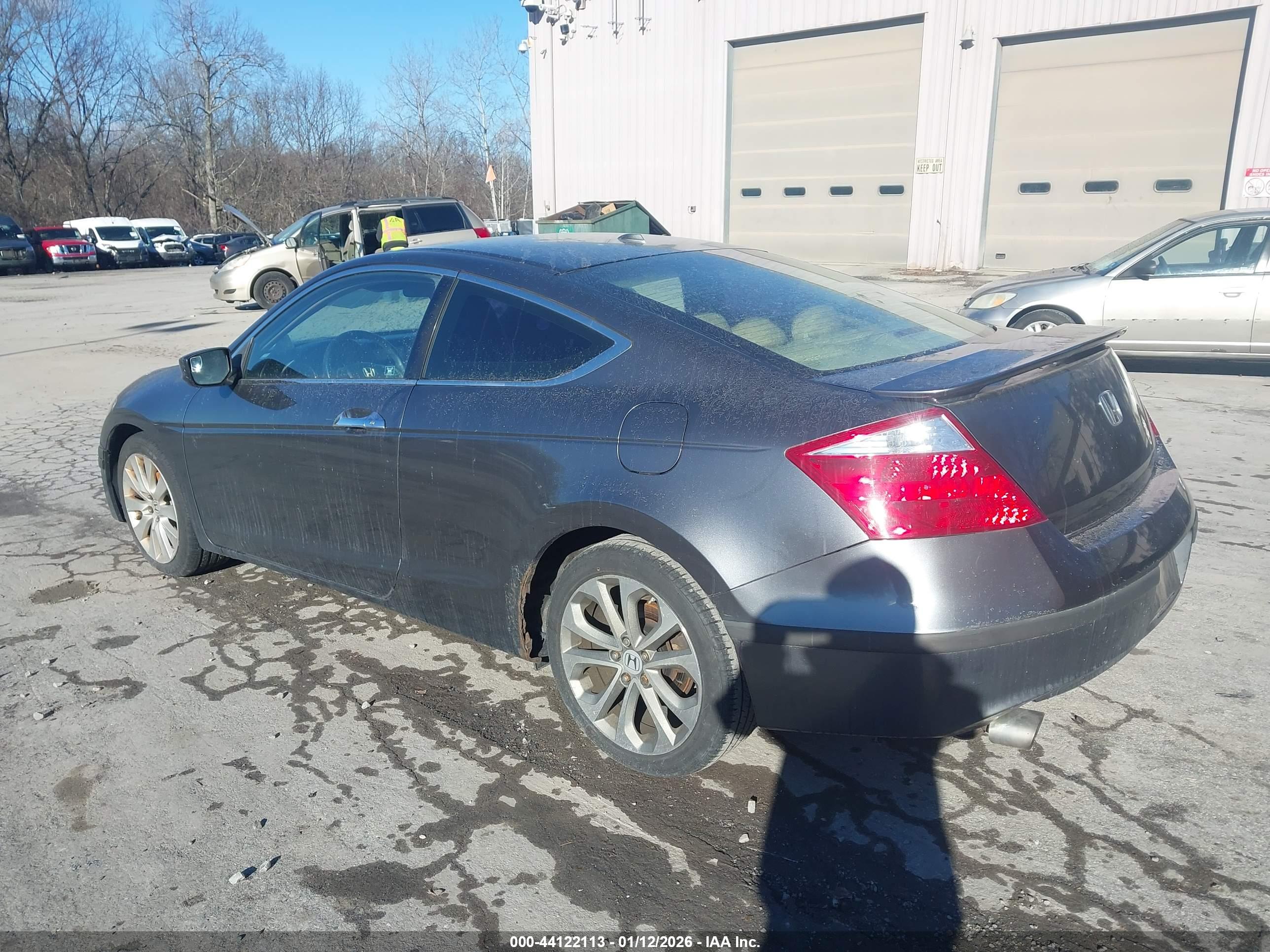 HONDA ACCORD image 3