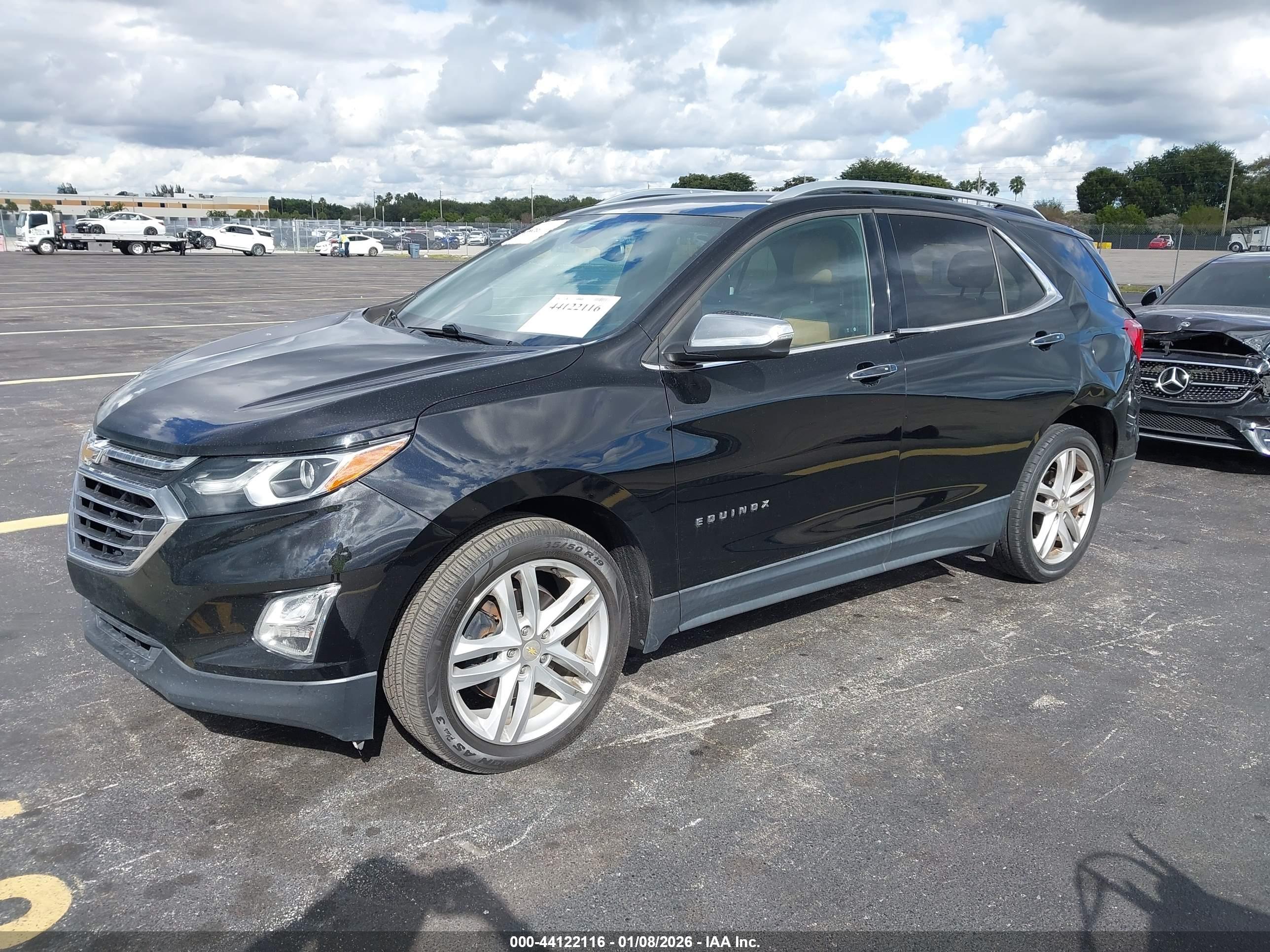 CHEVROLET EQUINOX image 2