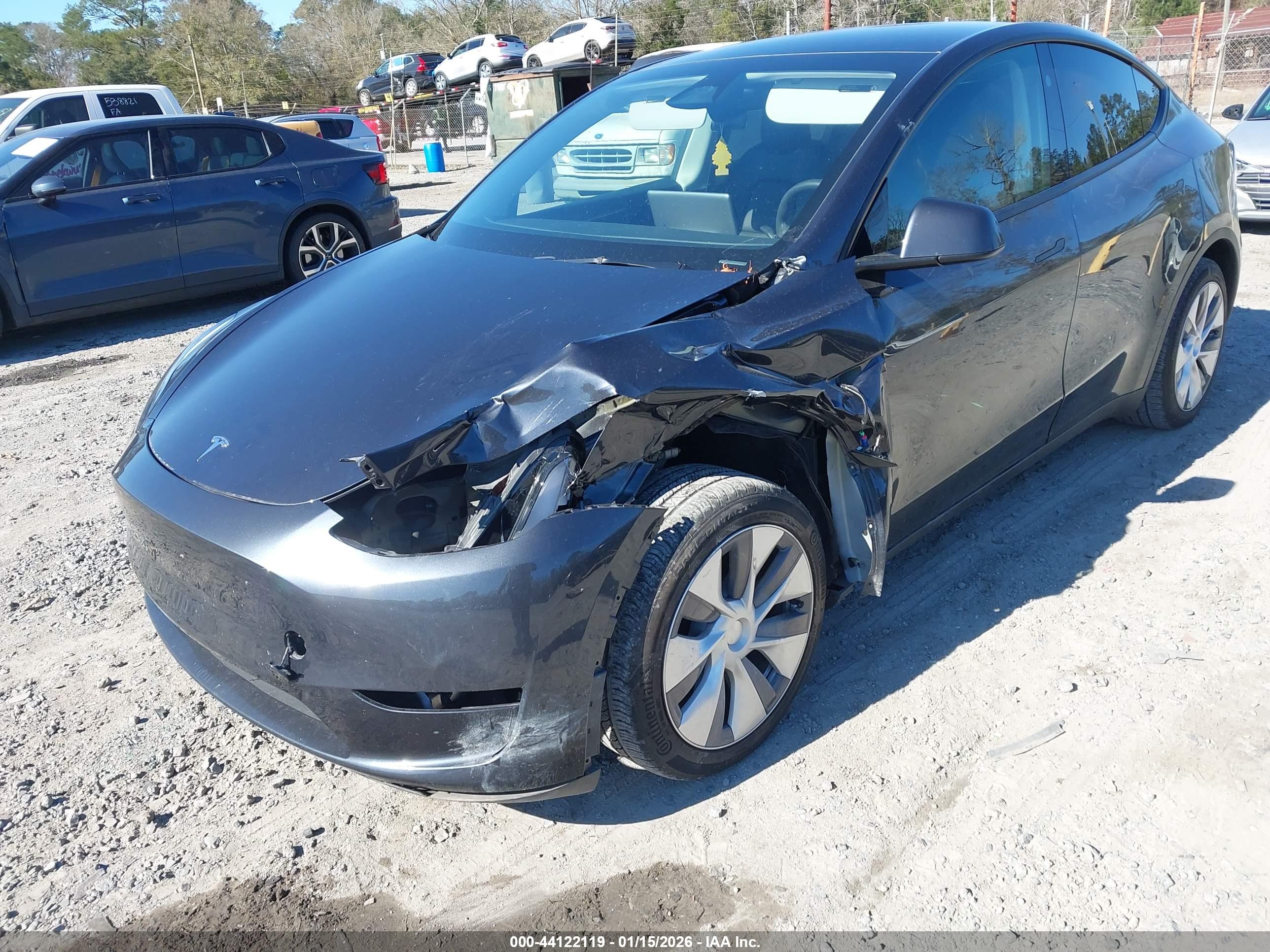 TESLA MODEL image 6