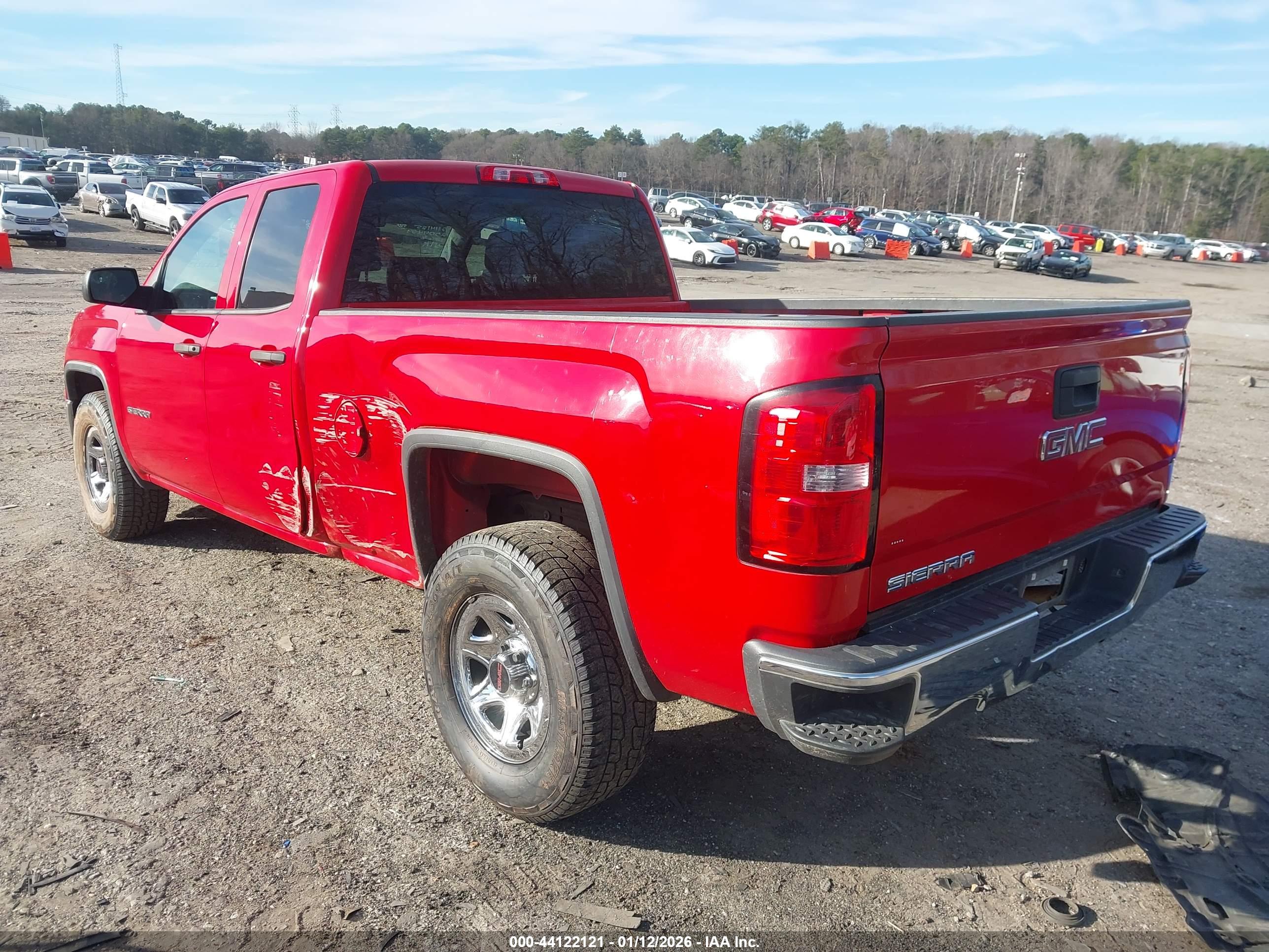 GMC SIERRA image 3