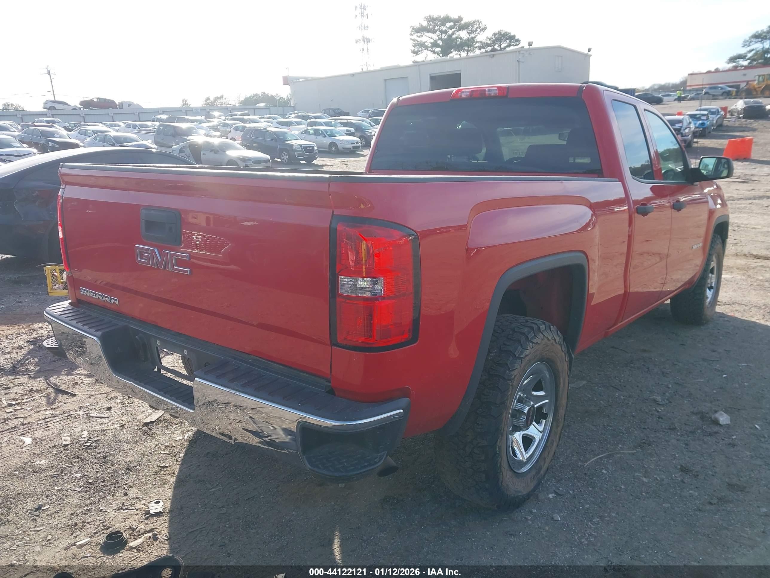 GMC SIERRA image 4
