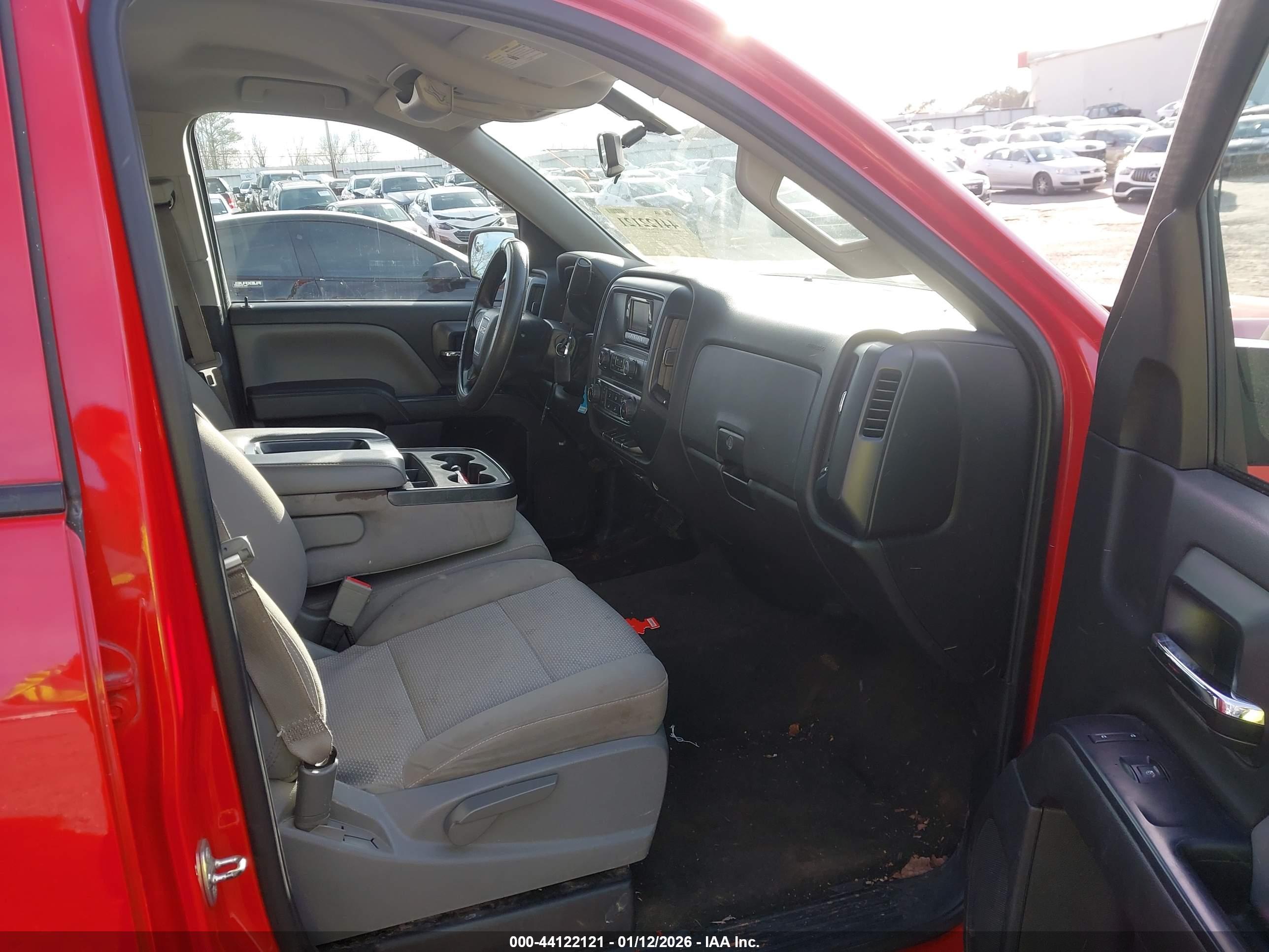 GMC SIERRA image 5