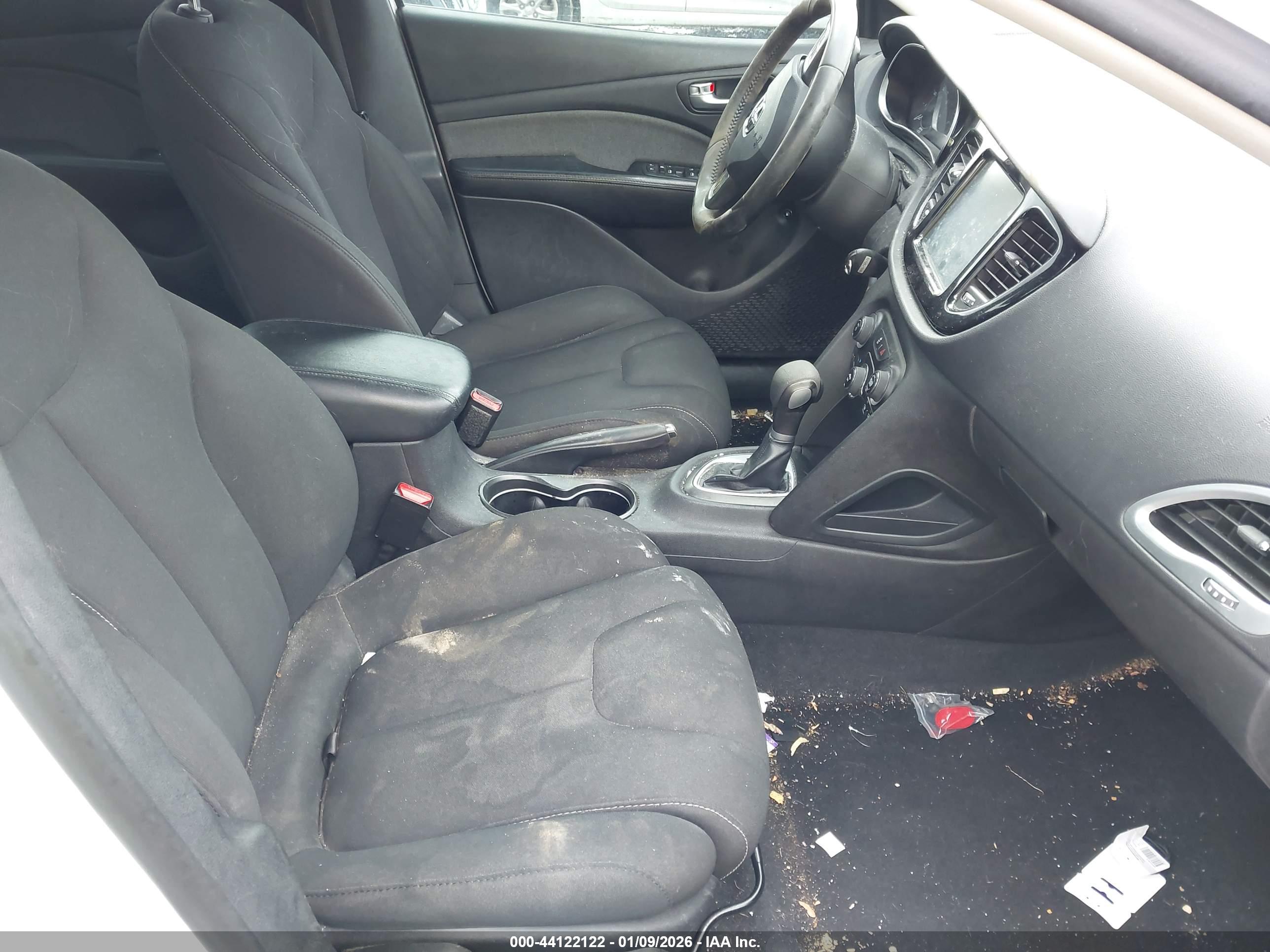 DODGE DART image 5
