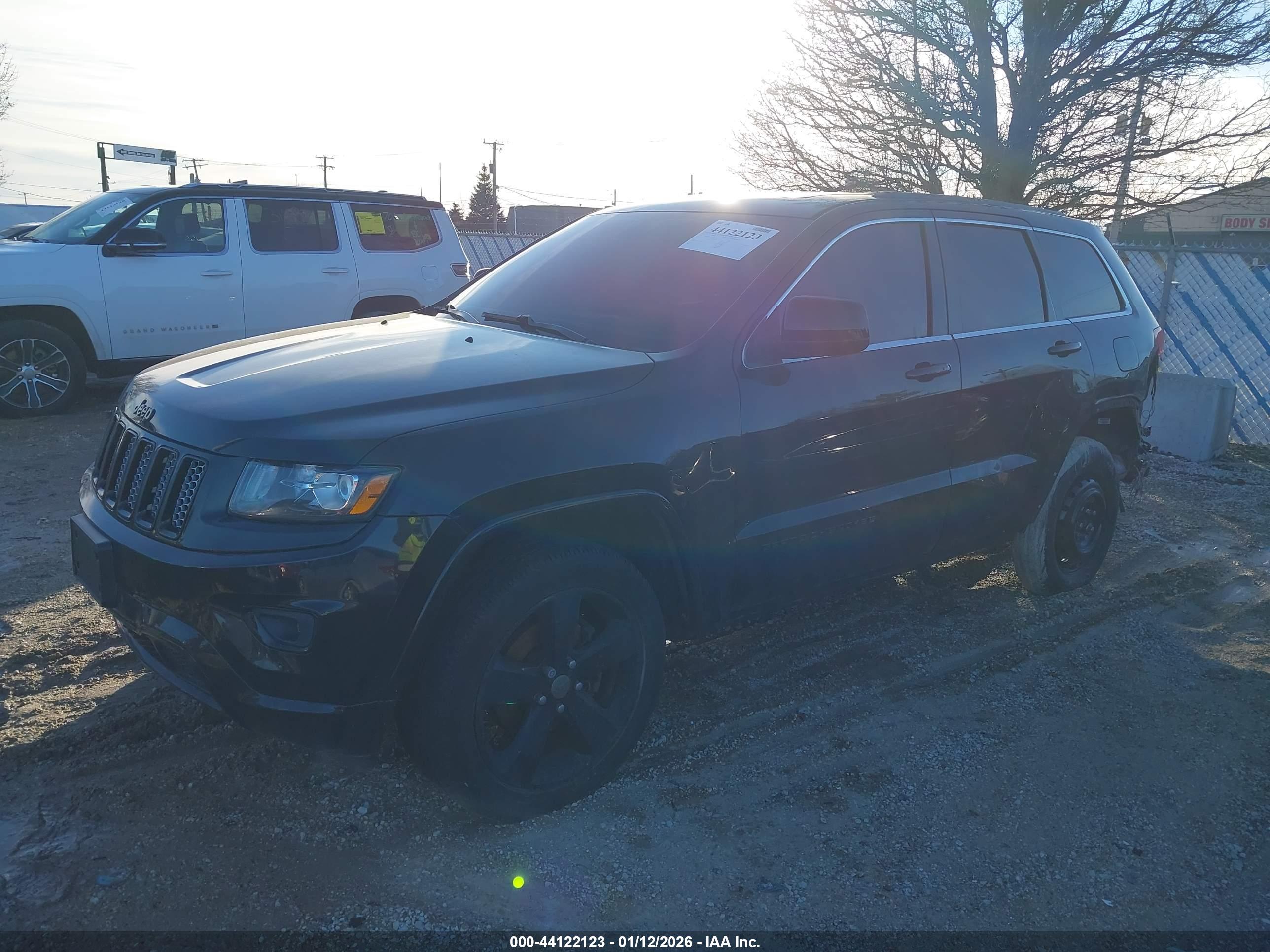 JEEP GRAND image 2