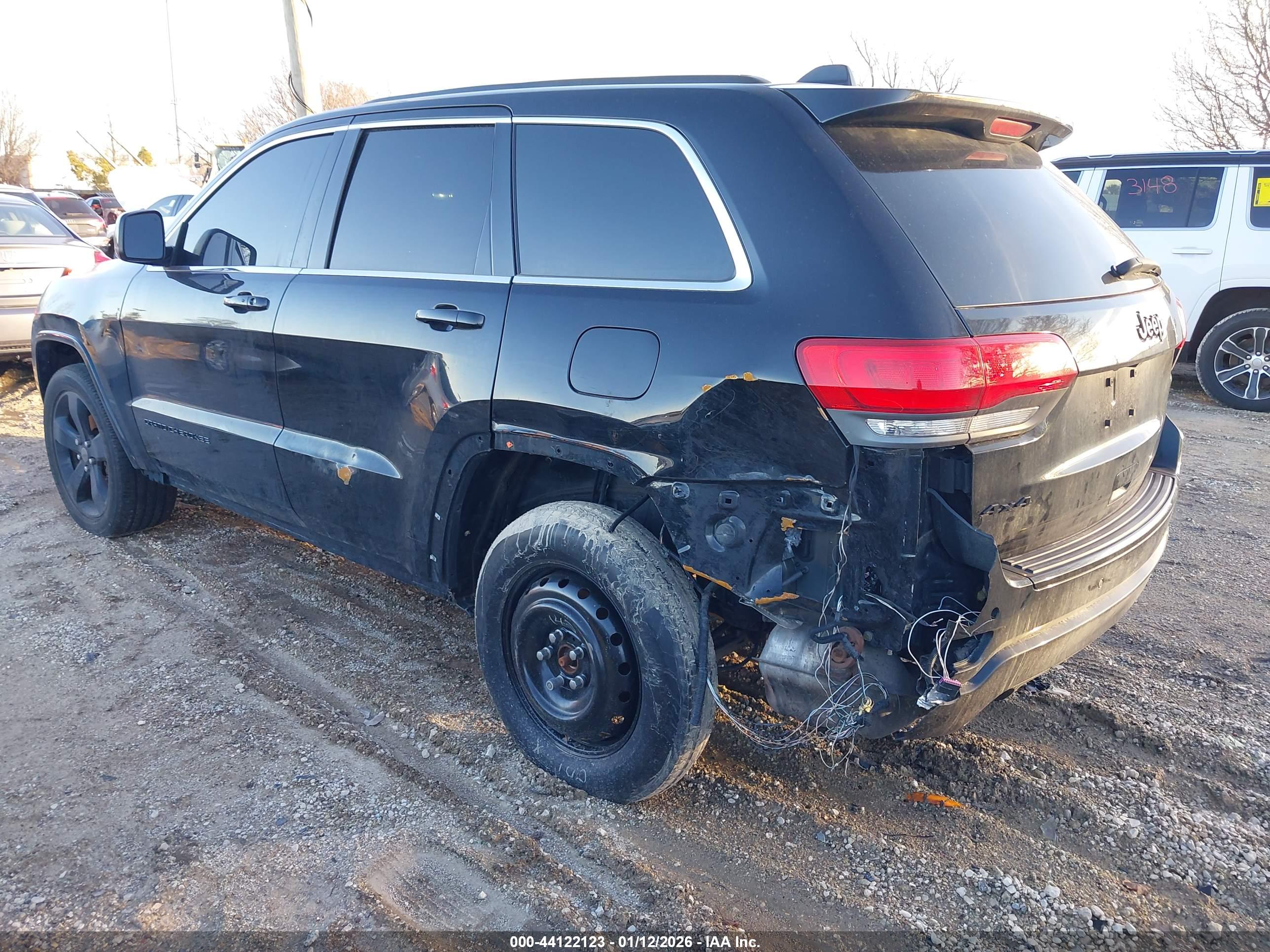JEEP GRAND image 3