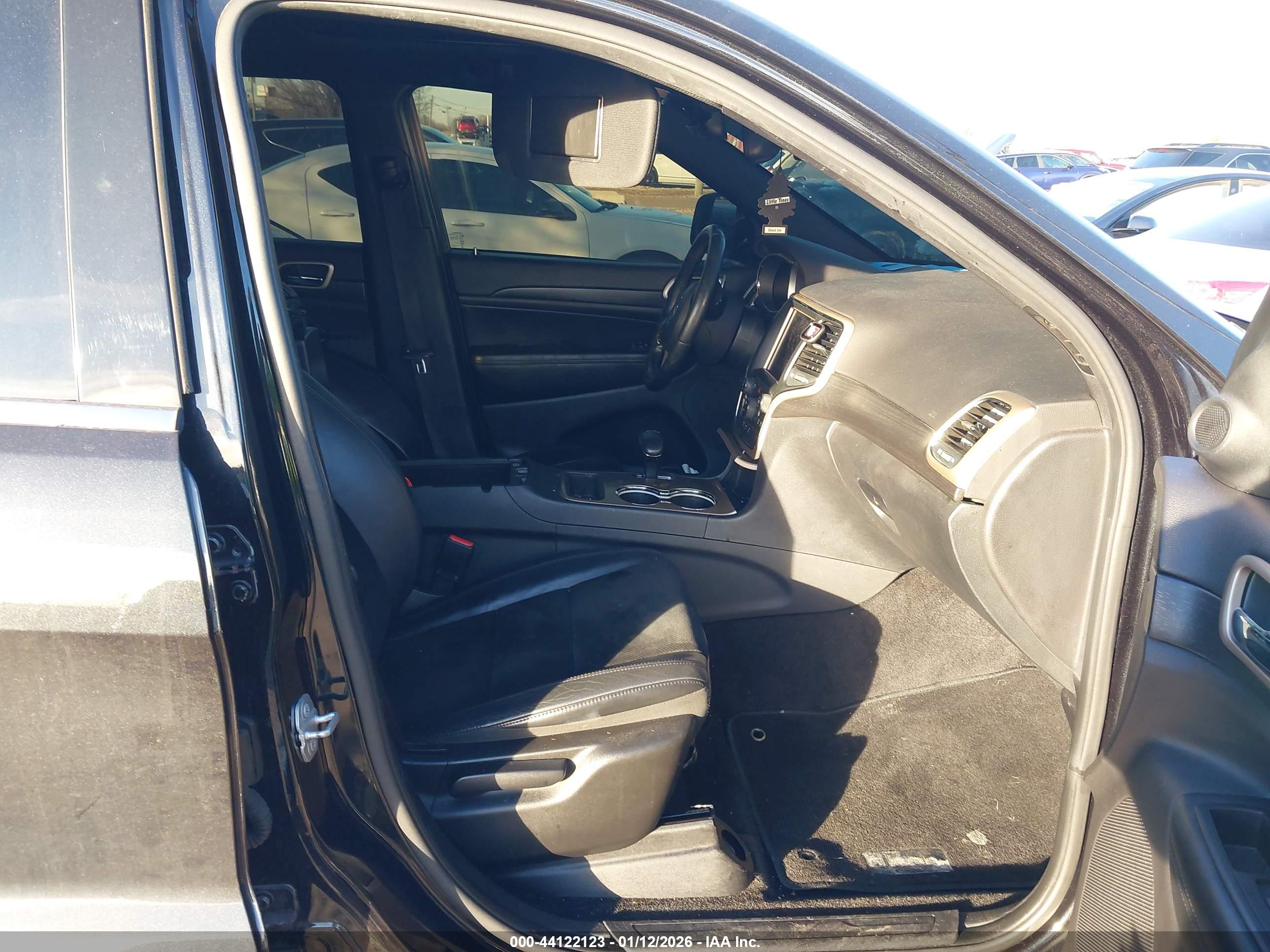 JEEP GRAND image 5