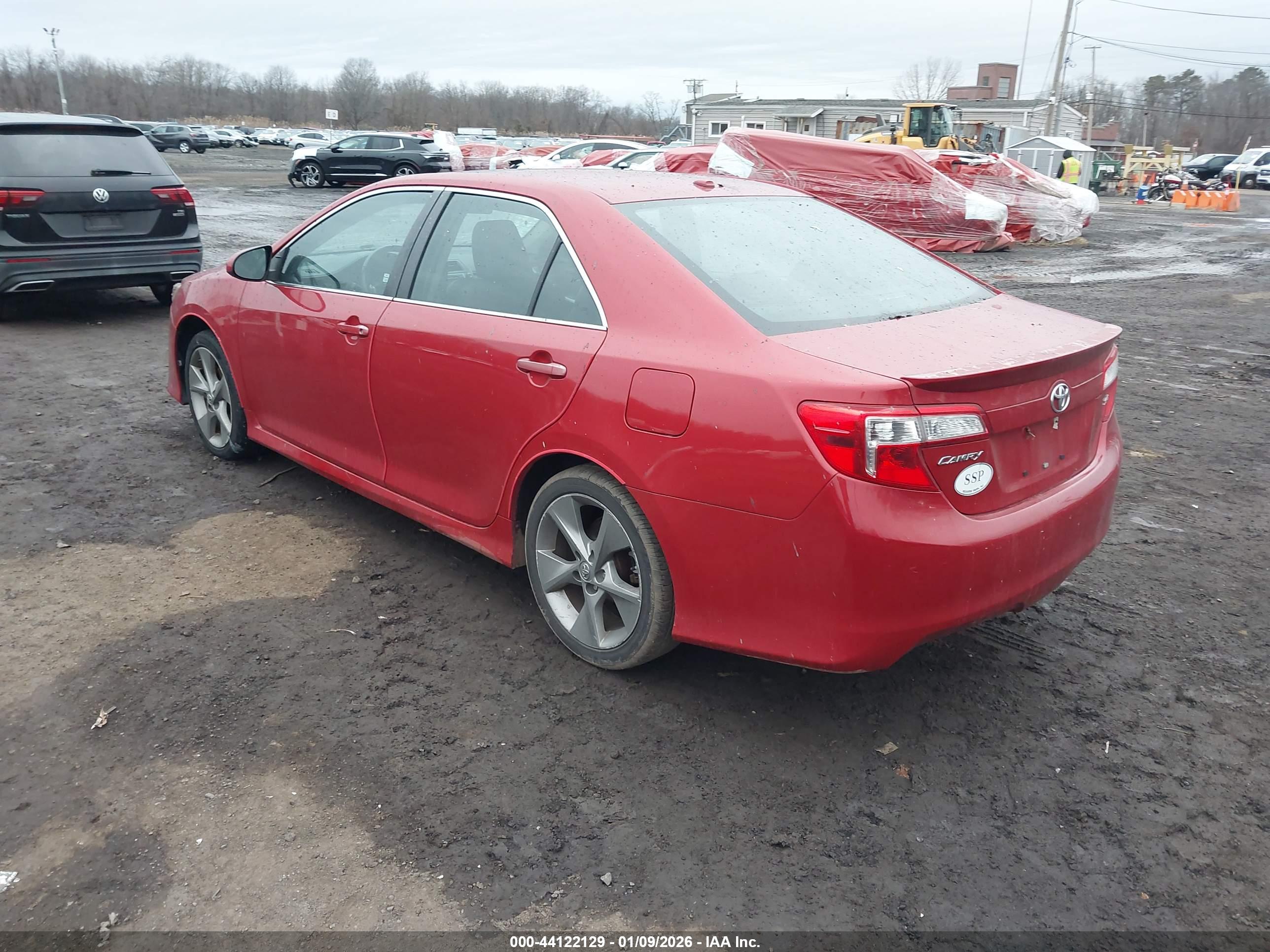 TOYOTA CAMRY image 3