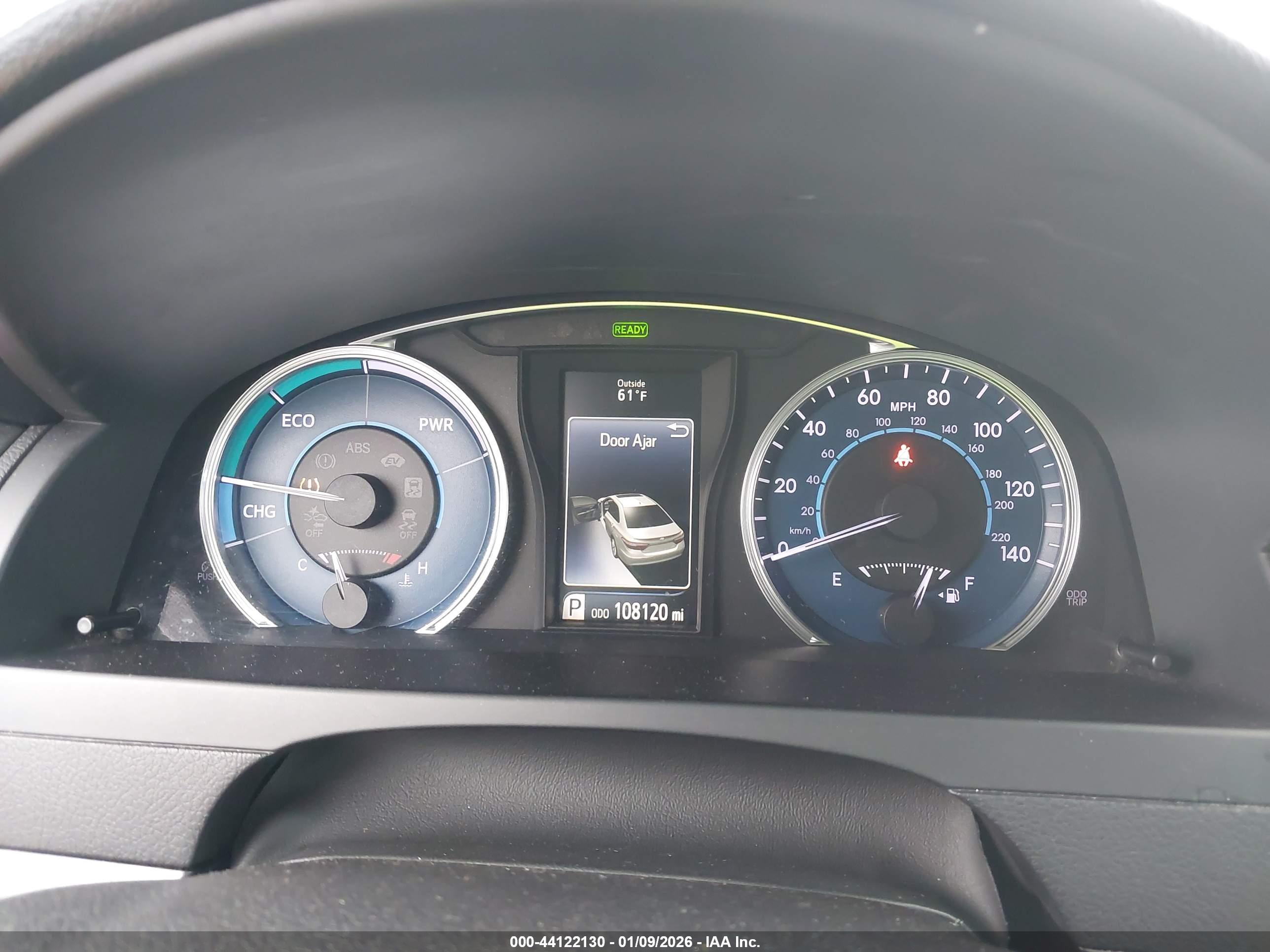 TOYOTA CAMRY image 7