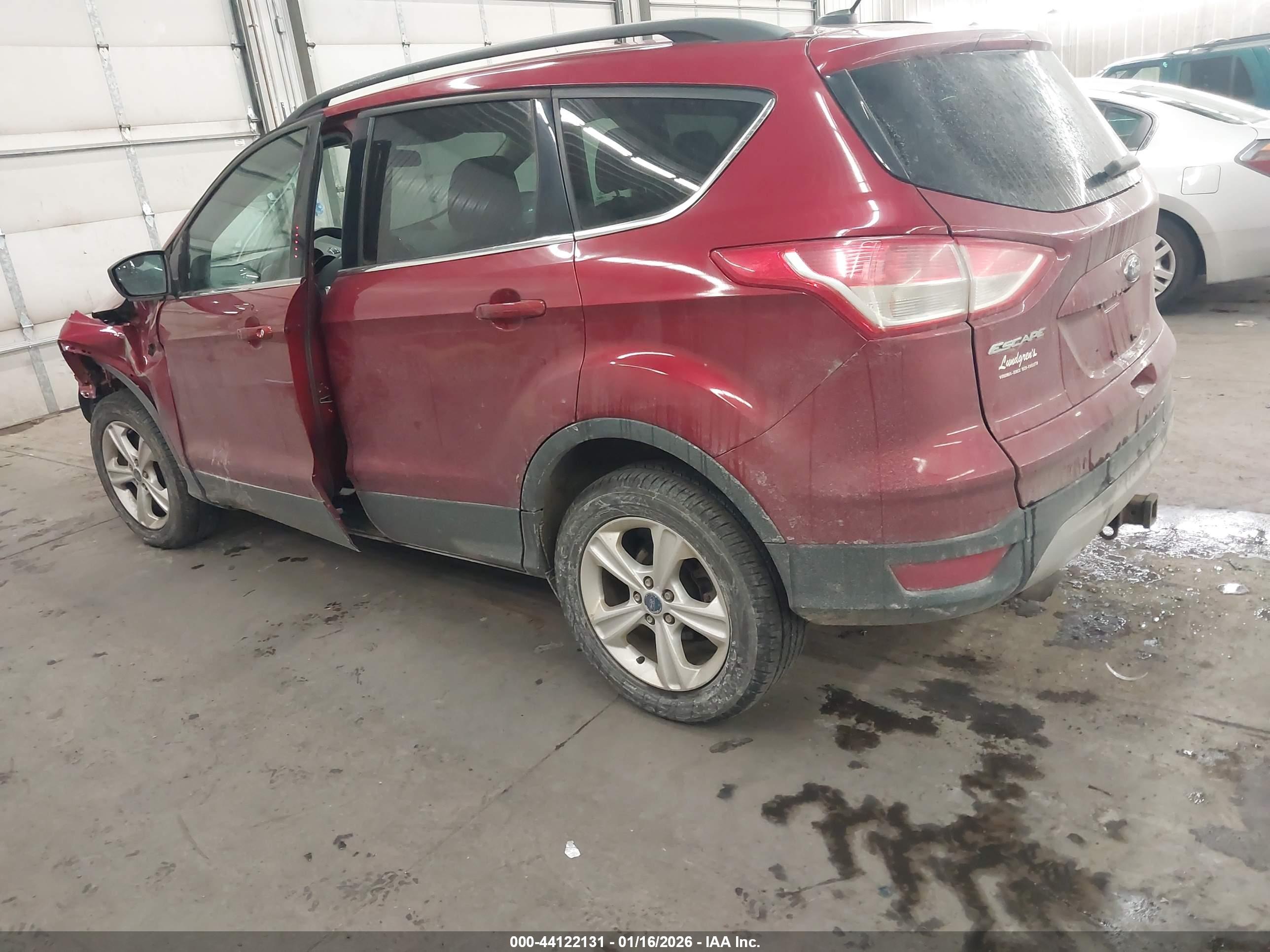 FORD ESCAPE image 3