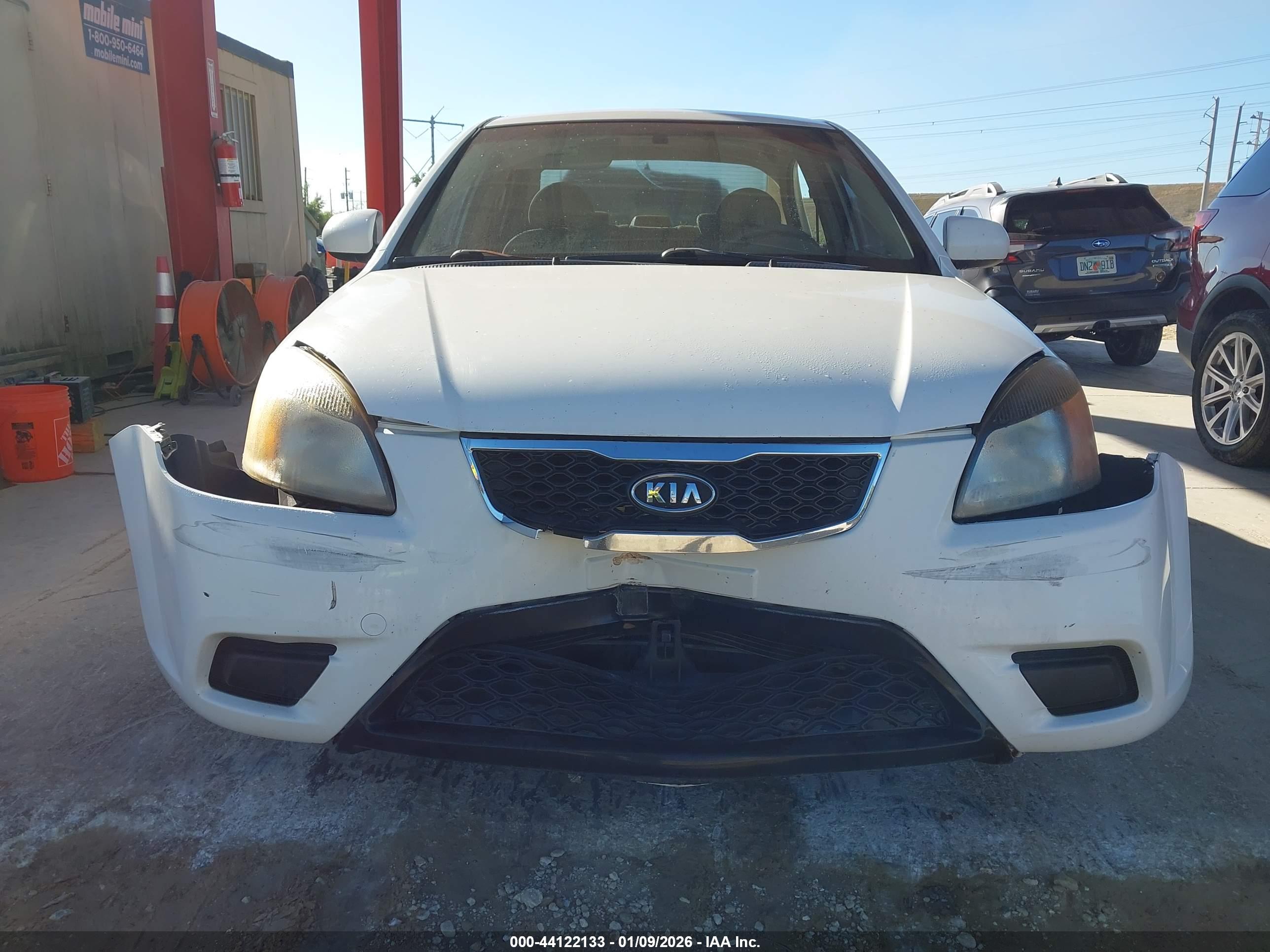 KIA RIO image 6