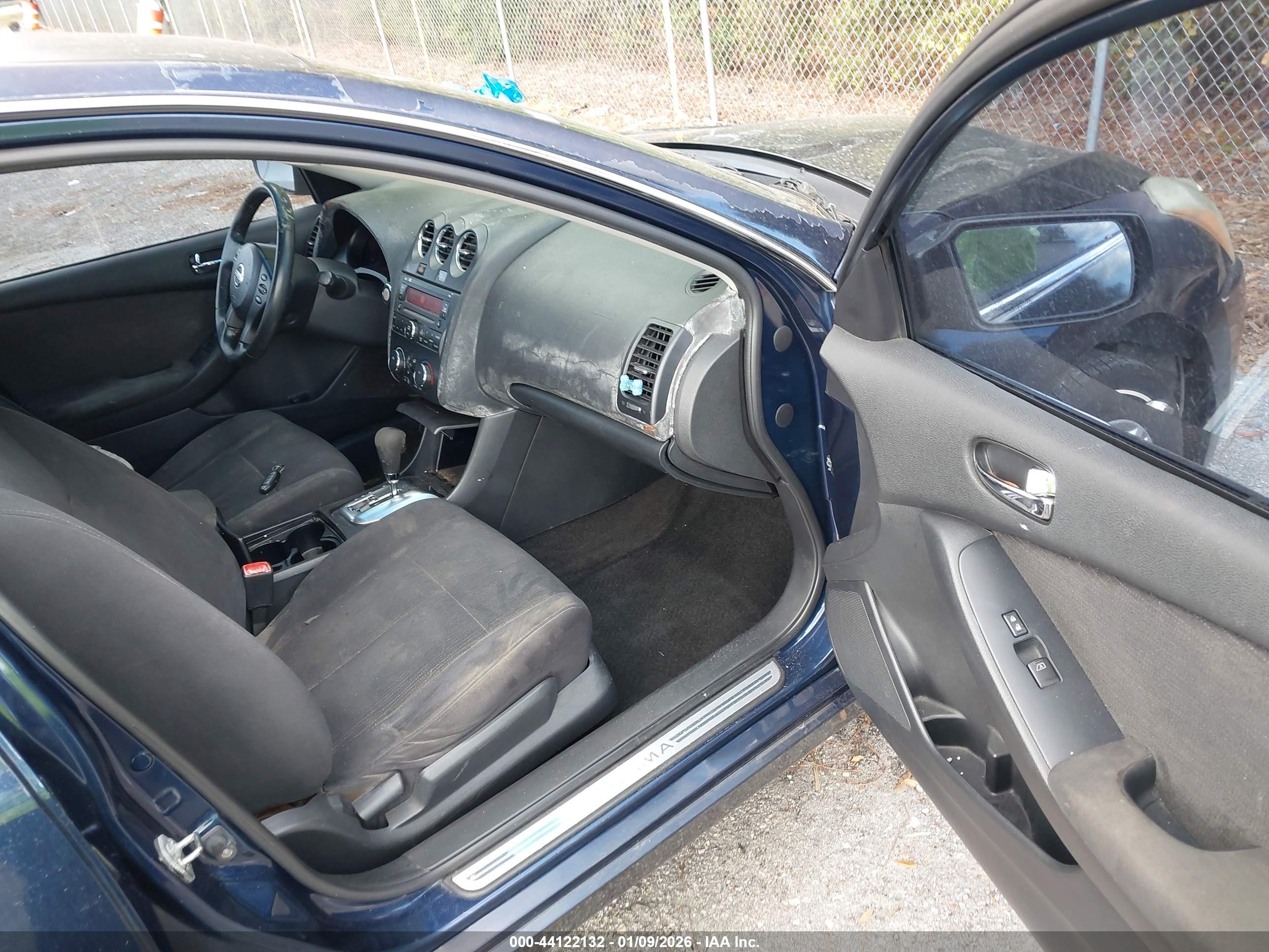 NISSAN ALTIMA image 5