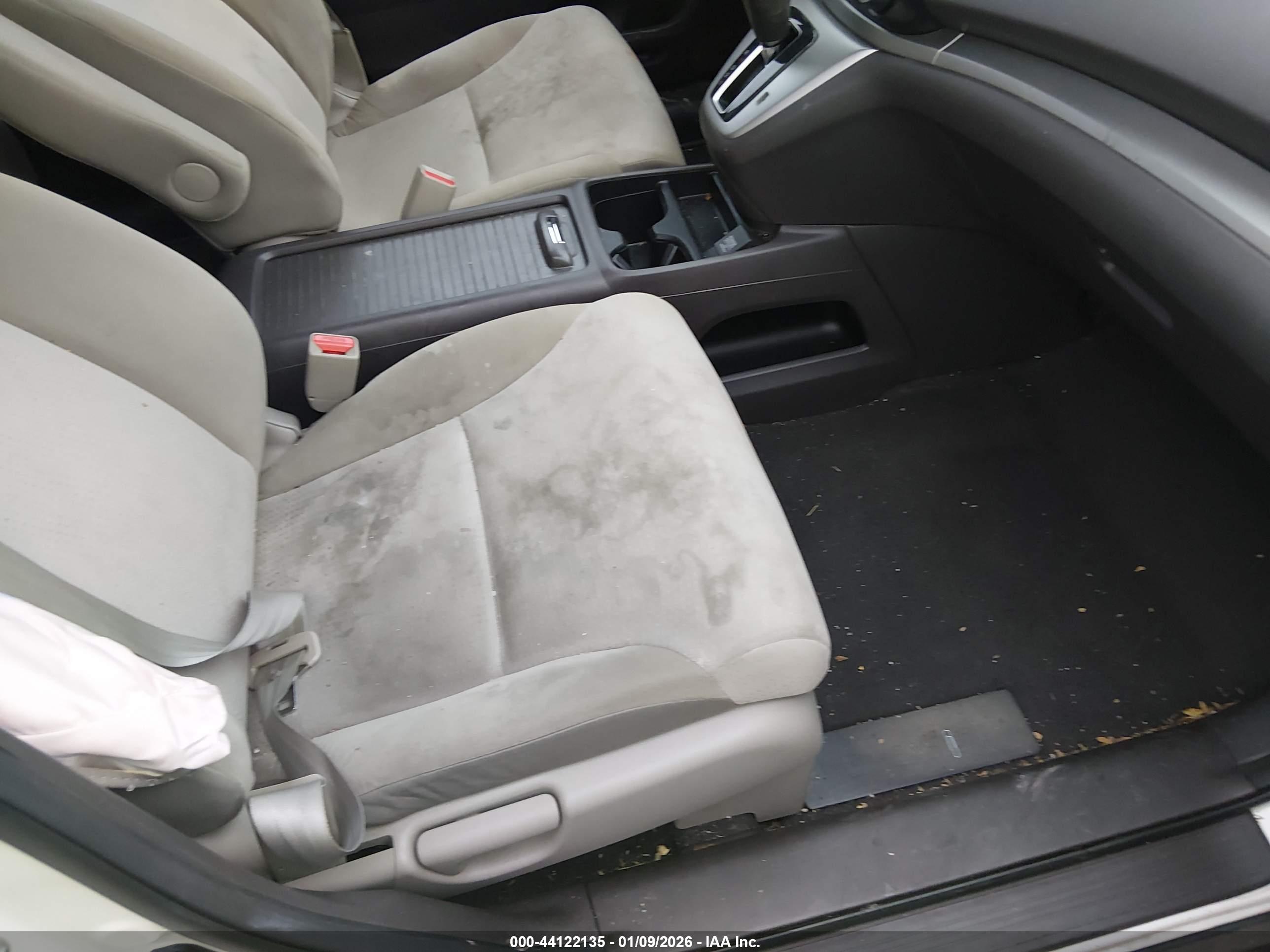 HONDA CR-V image 5