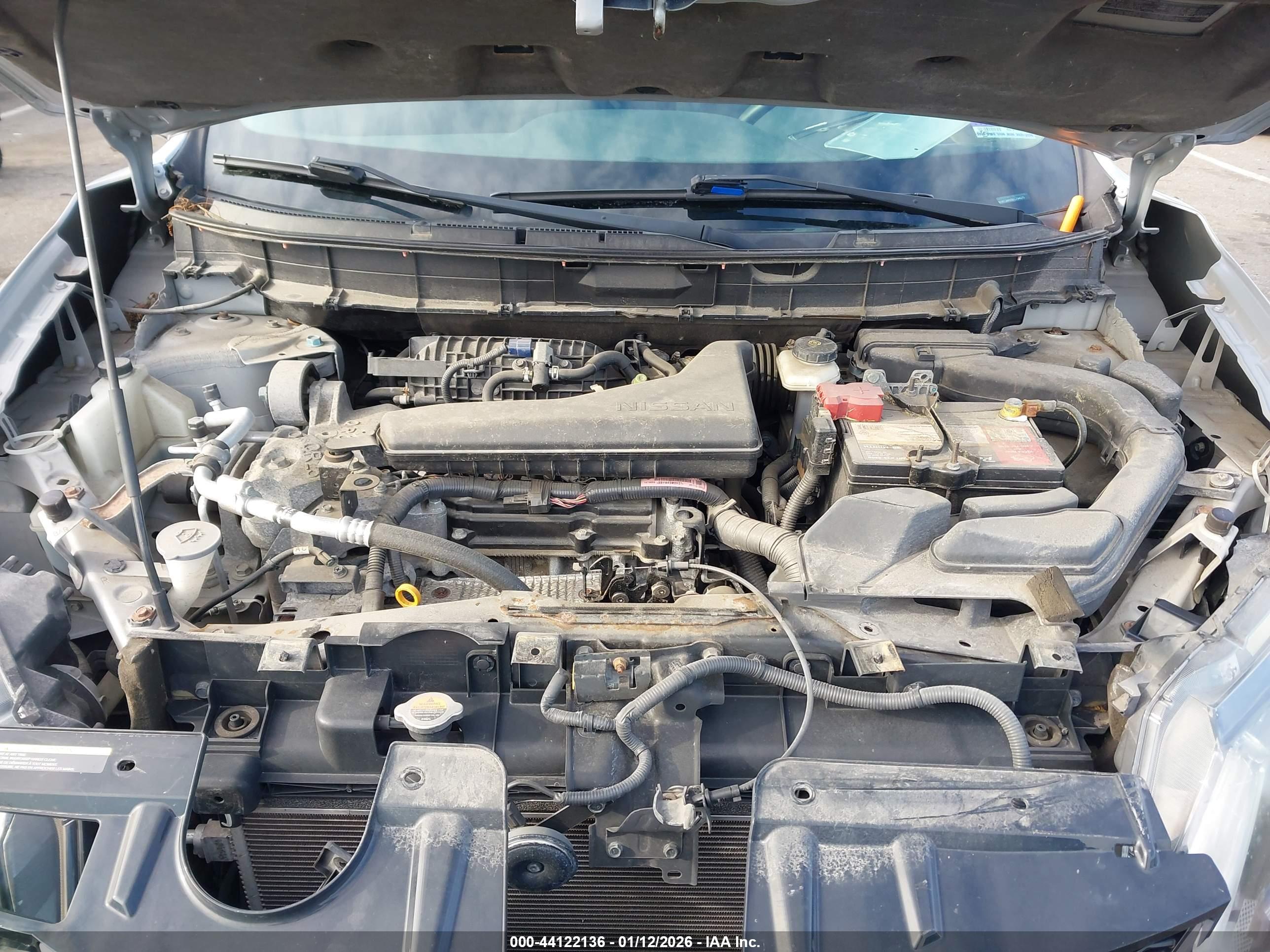NISSAN ROGUE image 10