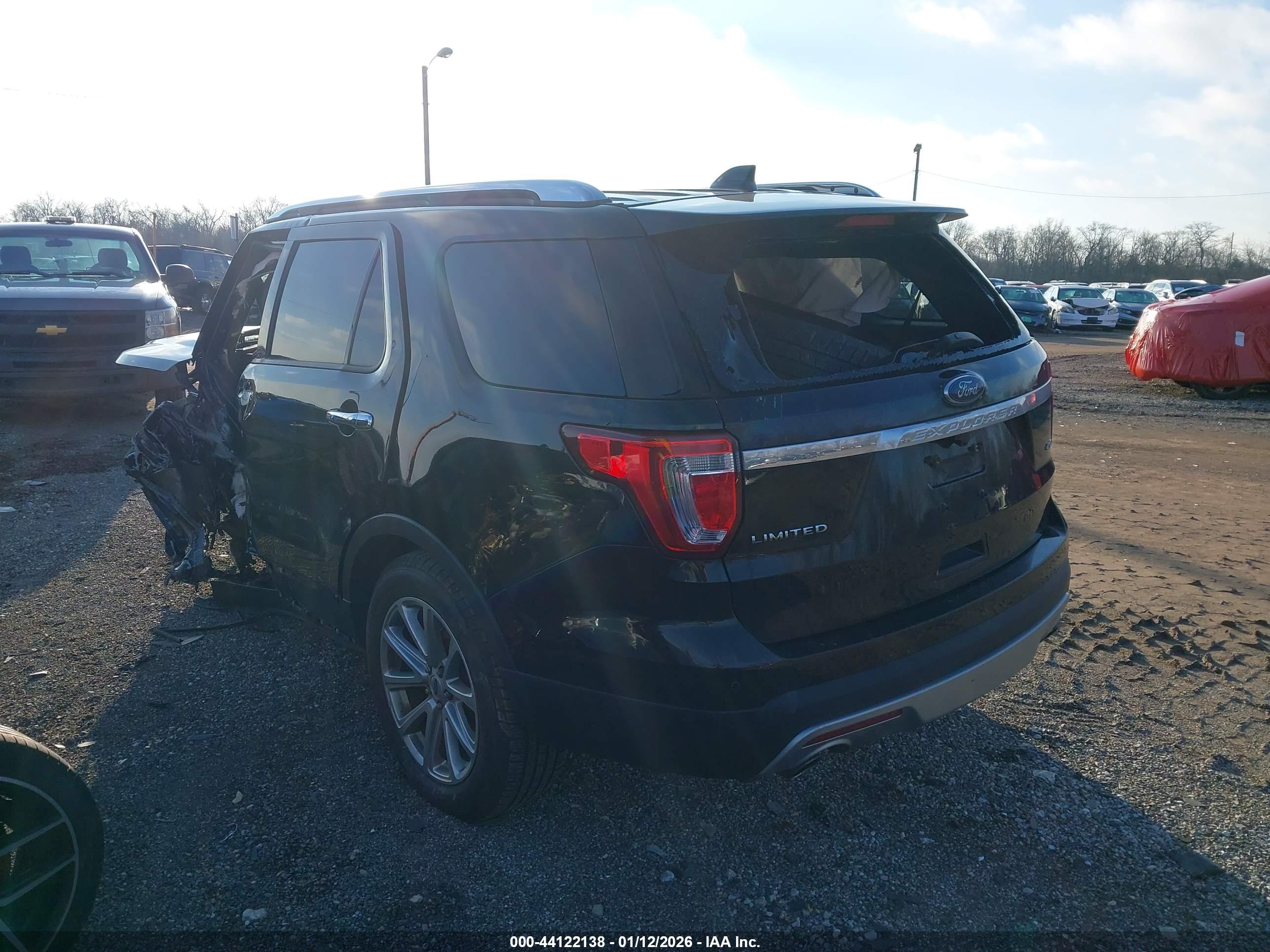 FORD EXPLORER image 3