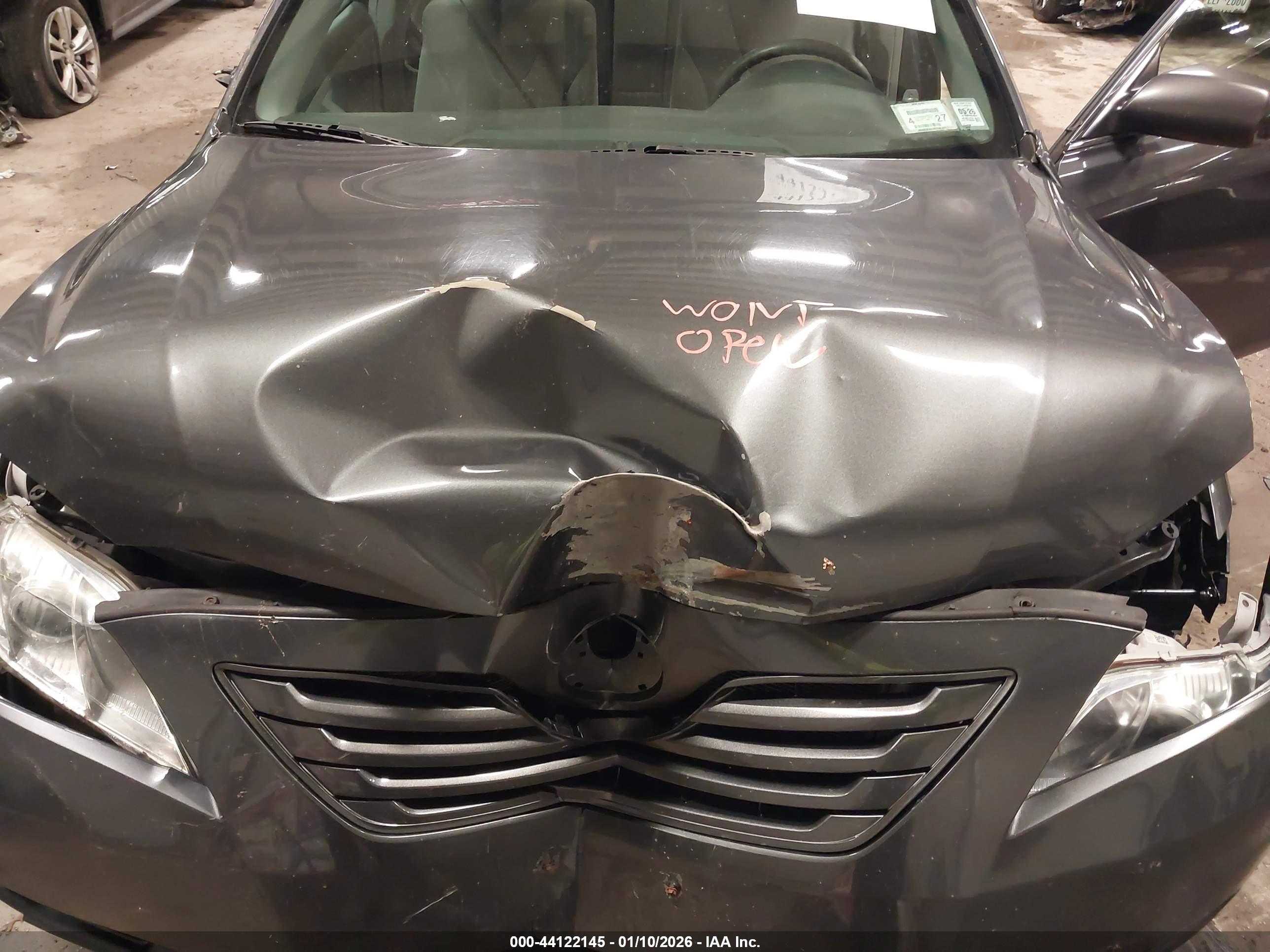 TOYOTA CAMRY image 10