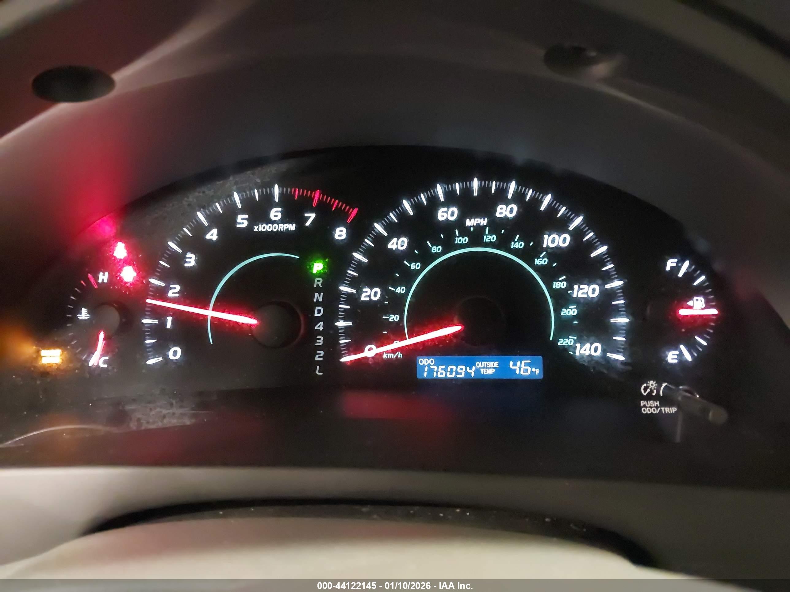 TOYOTA CAMRY image 7