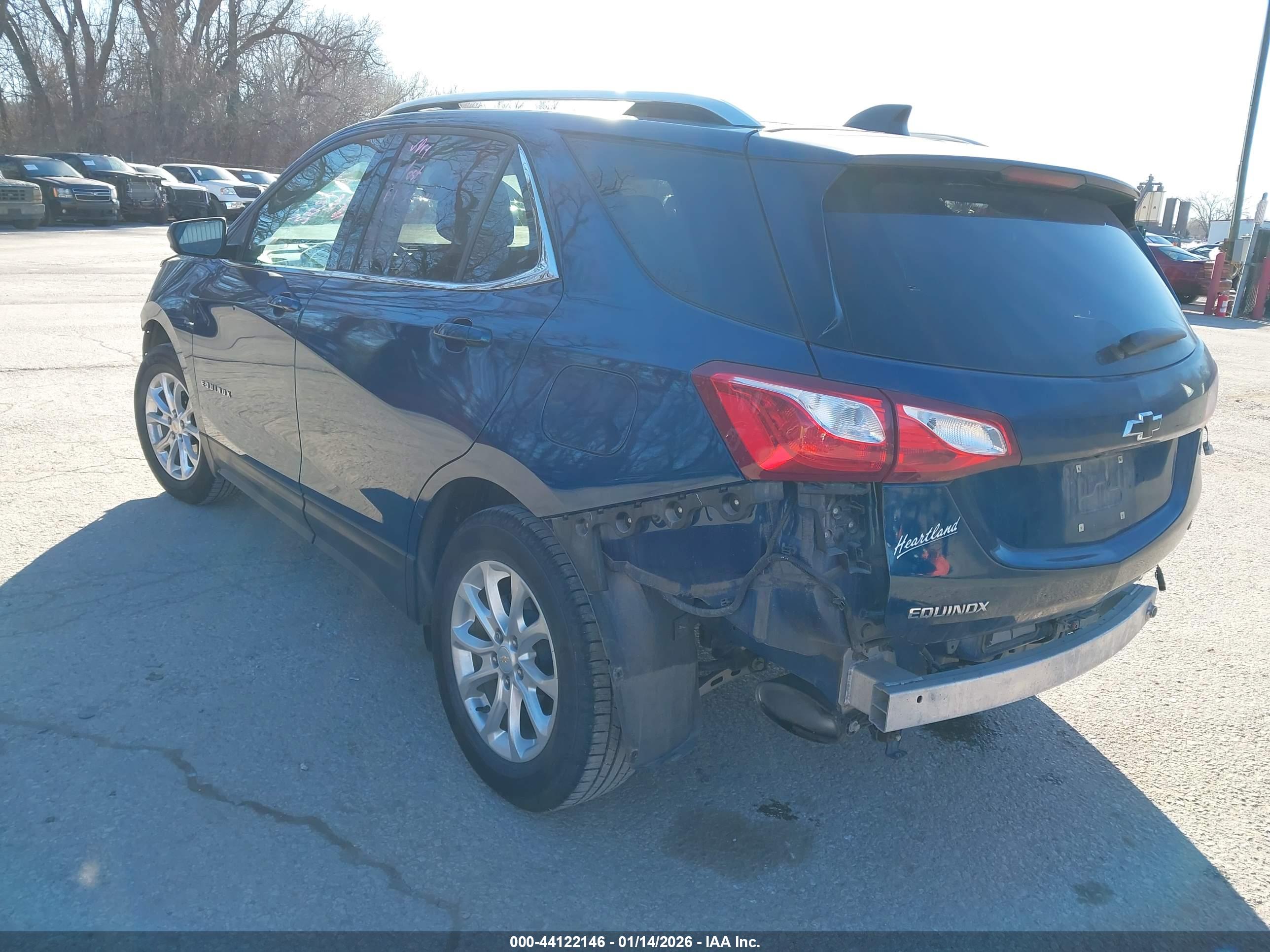 CHEVROLET EQUINOX image 3