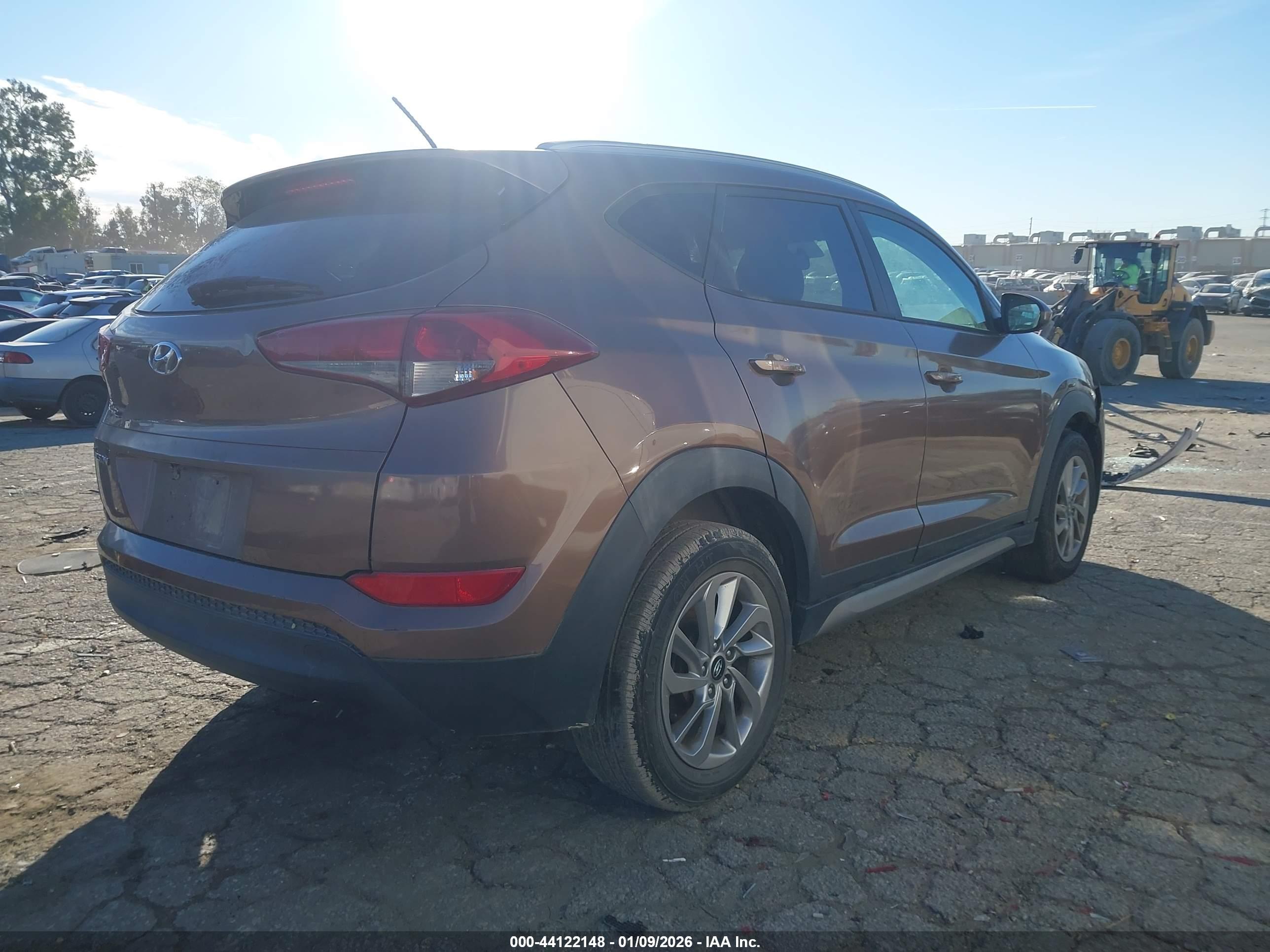 HYUNDAI TUCSON image 4
