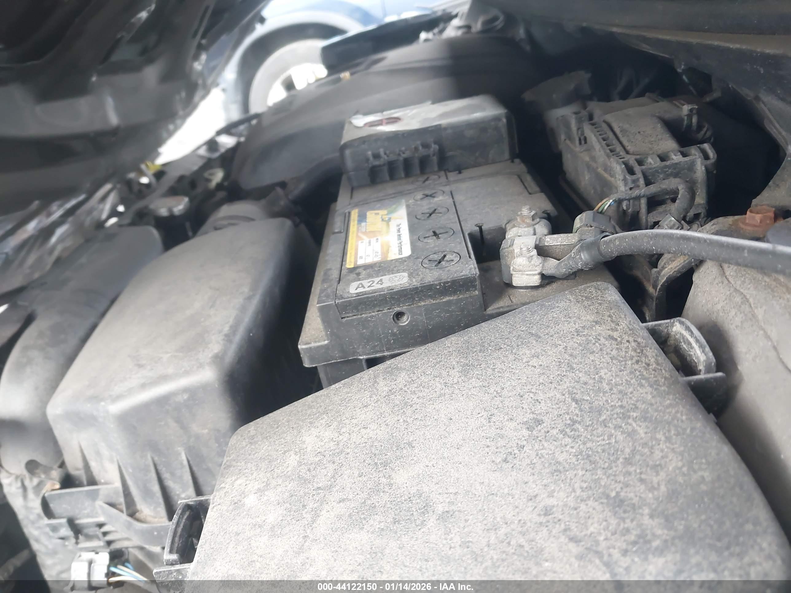 HYUNDAI ELANTRA image 10