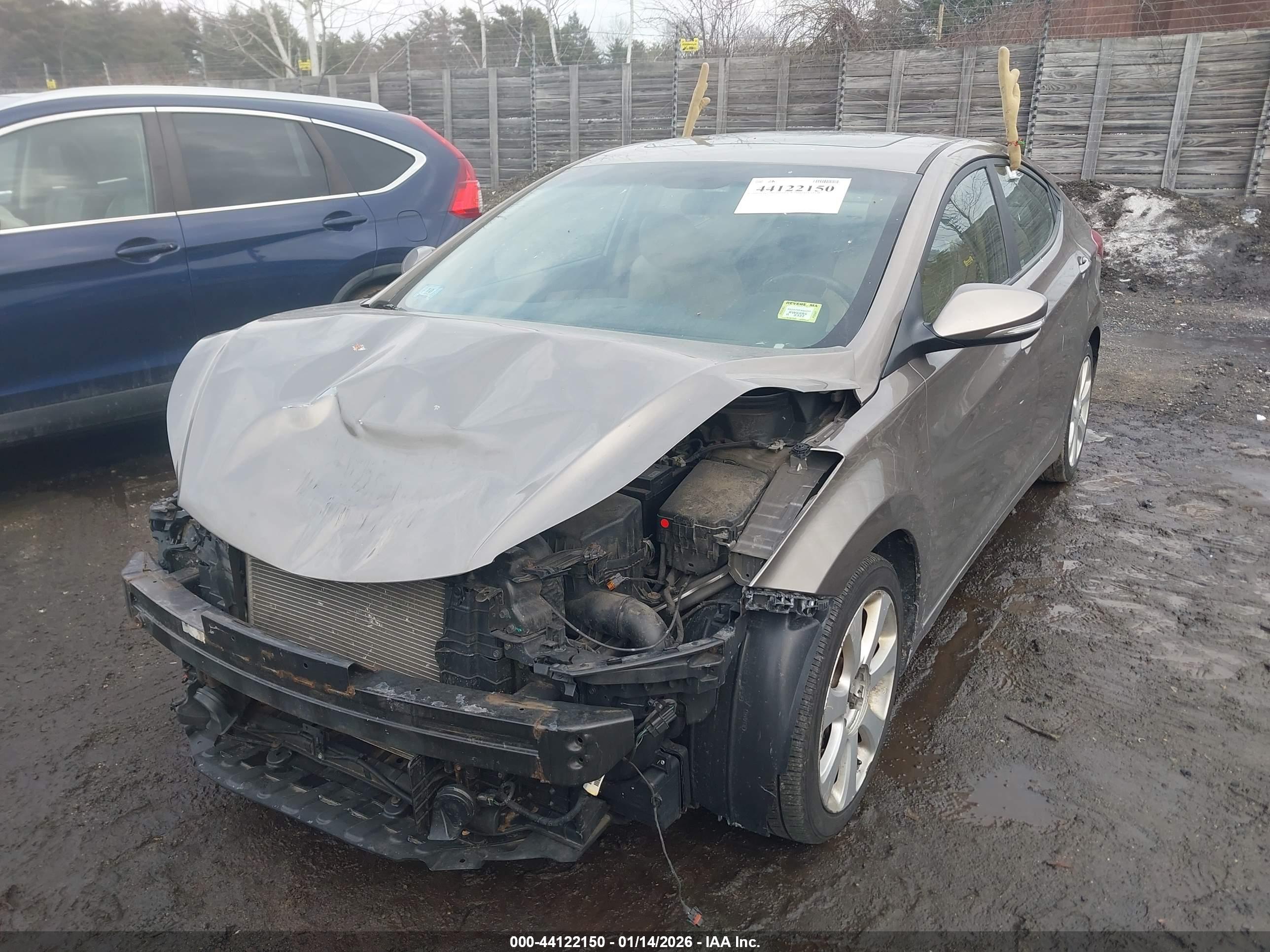 HYUNDAI ELANTRA image 2