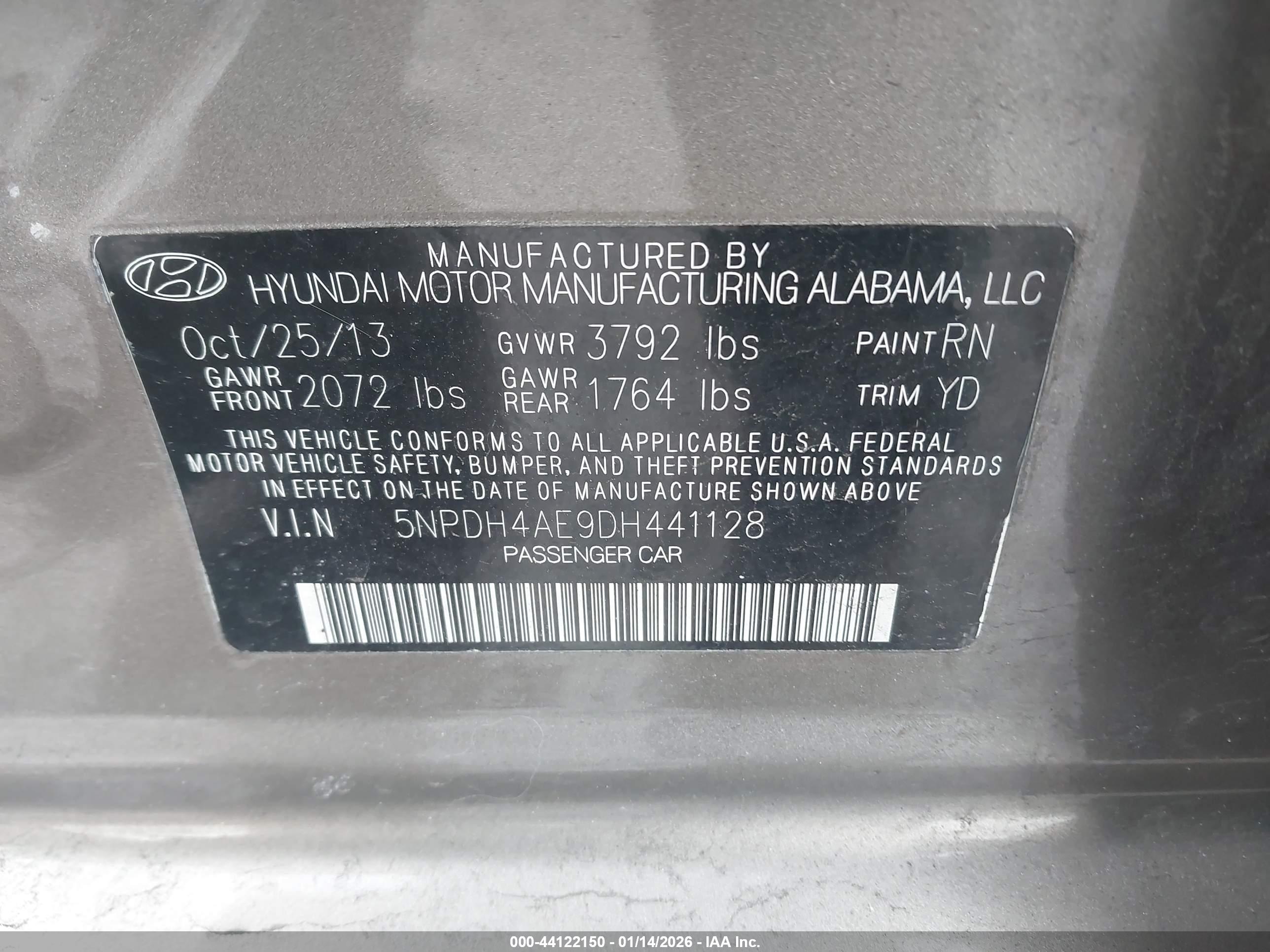 HYUNDAI ELANTRA image 9