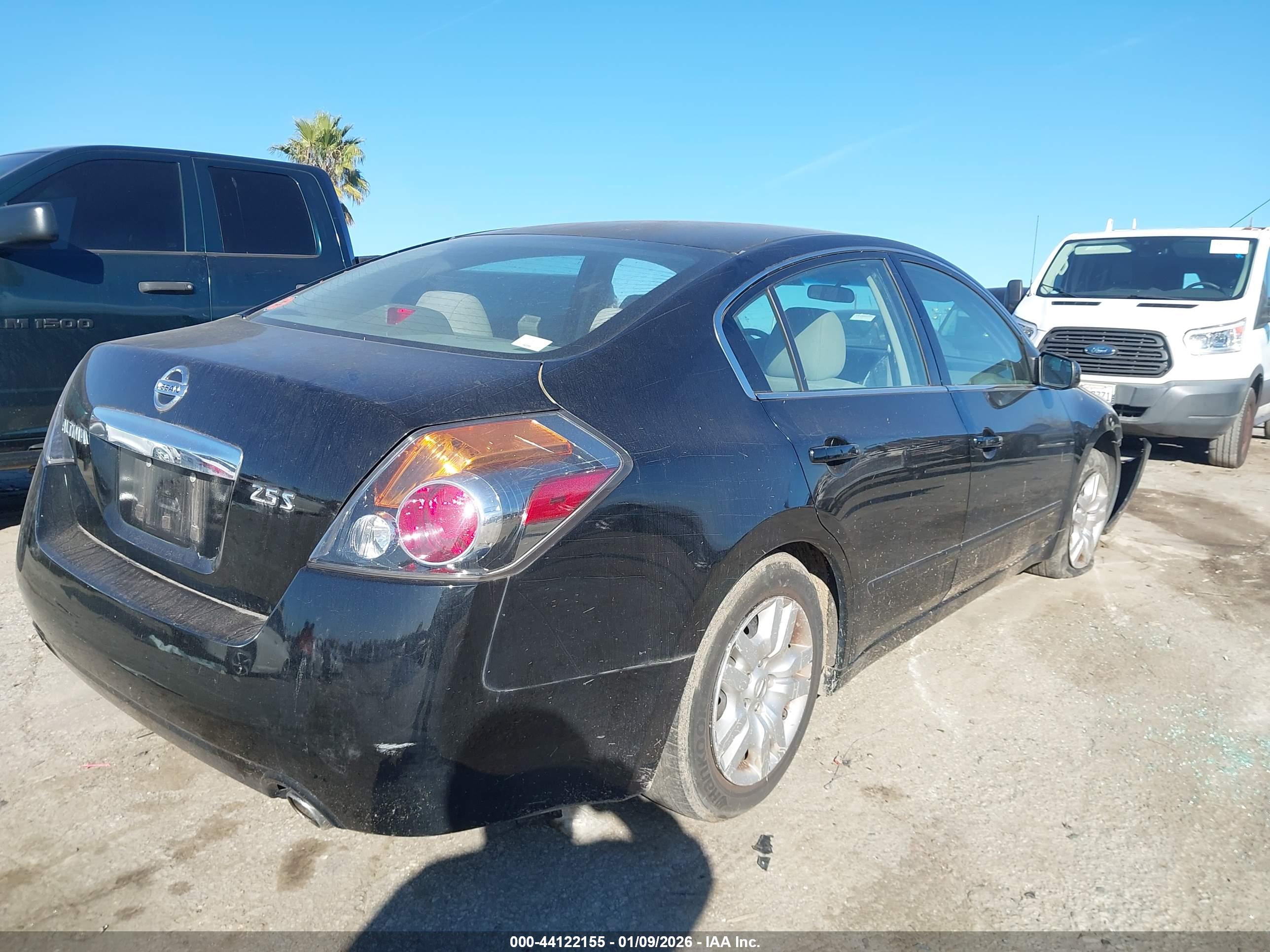 NISSAN ALTIMA image 4