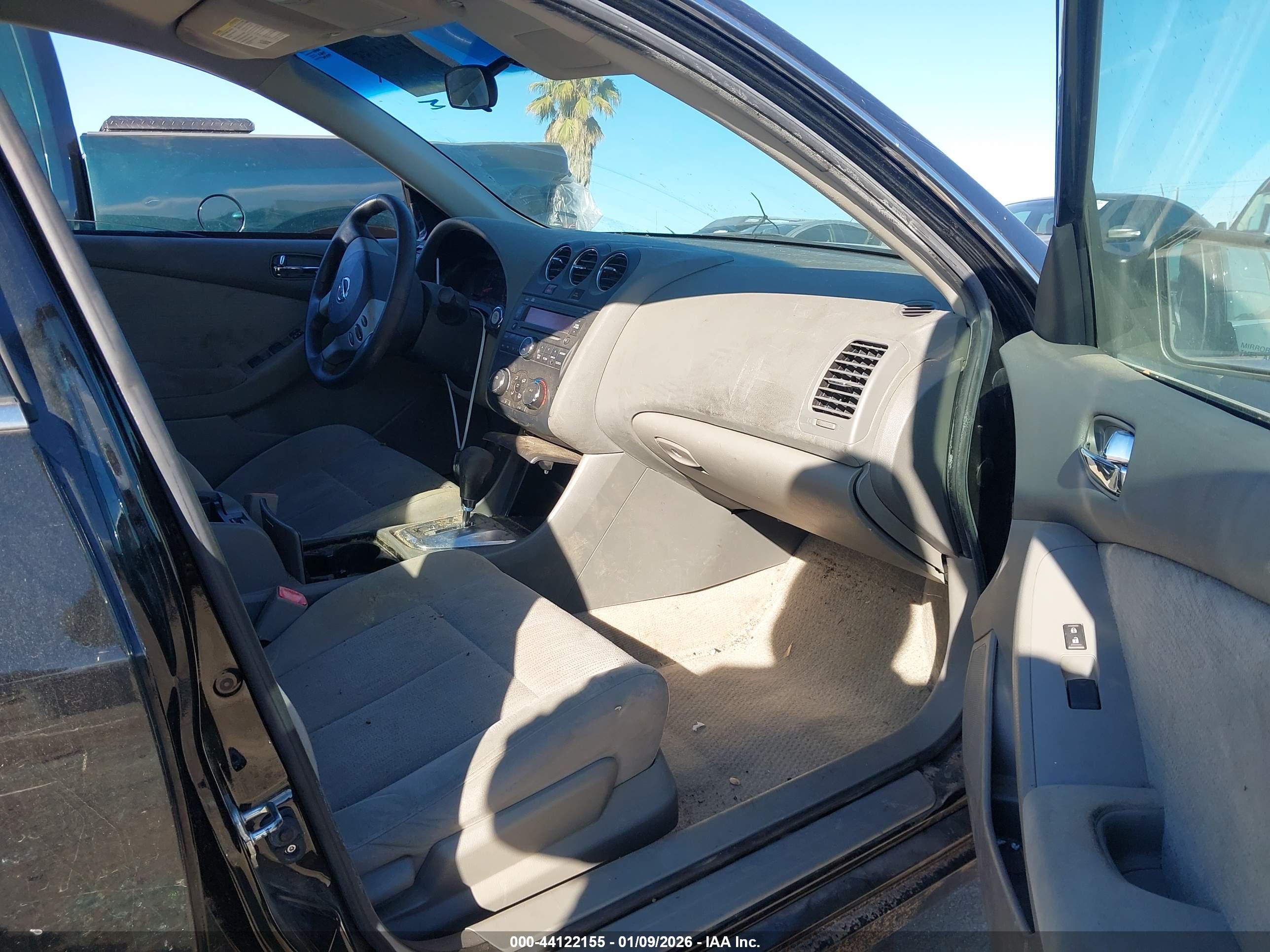 NISSAN ALTIMA image 5