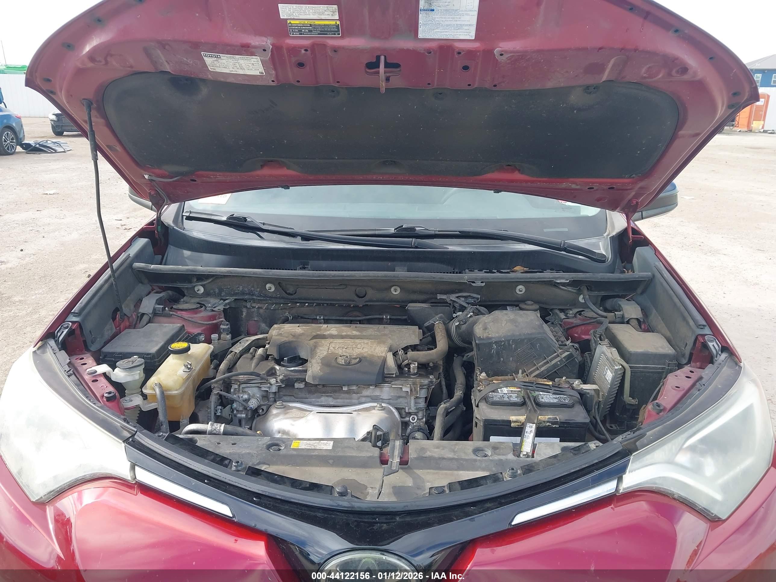 TOYOTA RAV4 image 10