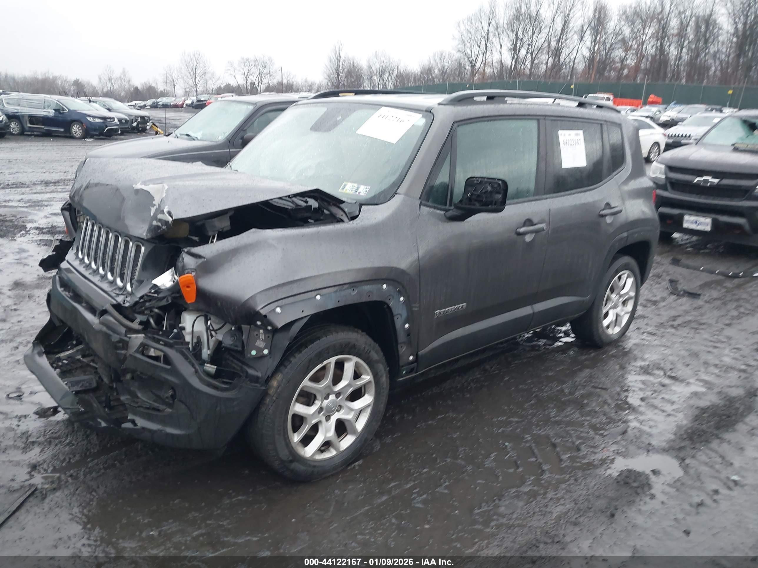 JEEP RENEGADE image 2