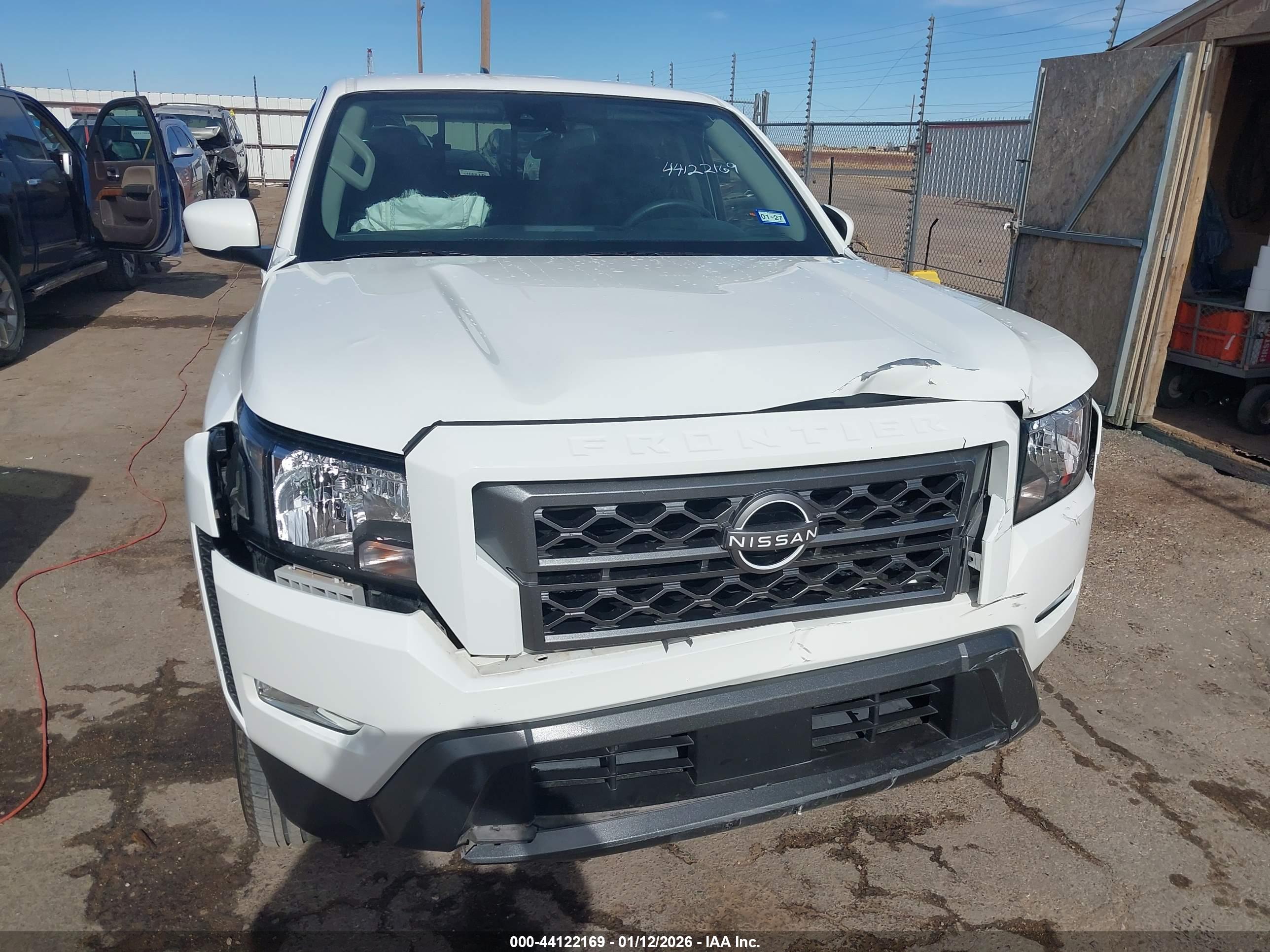 NISSAN FRONTIER image 6