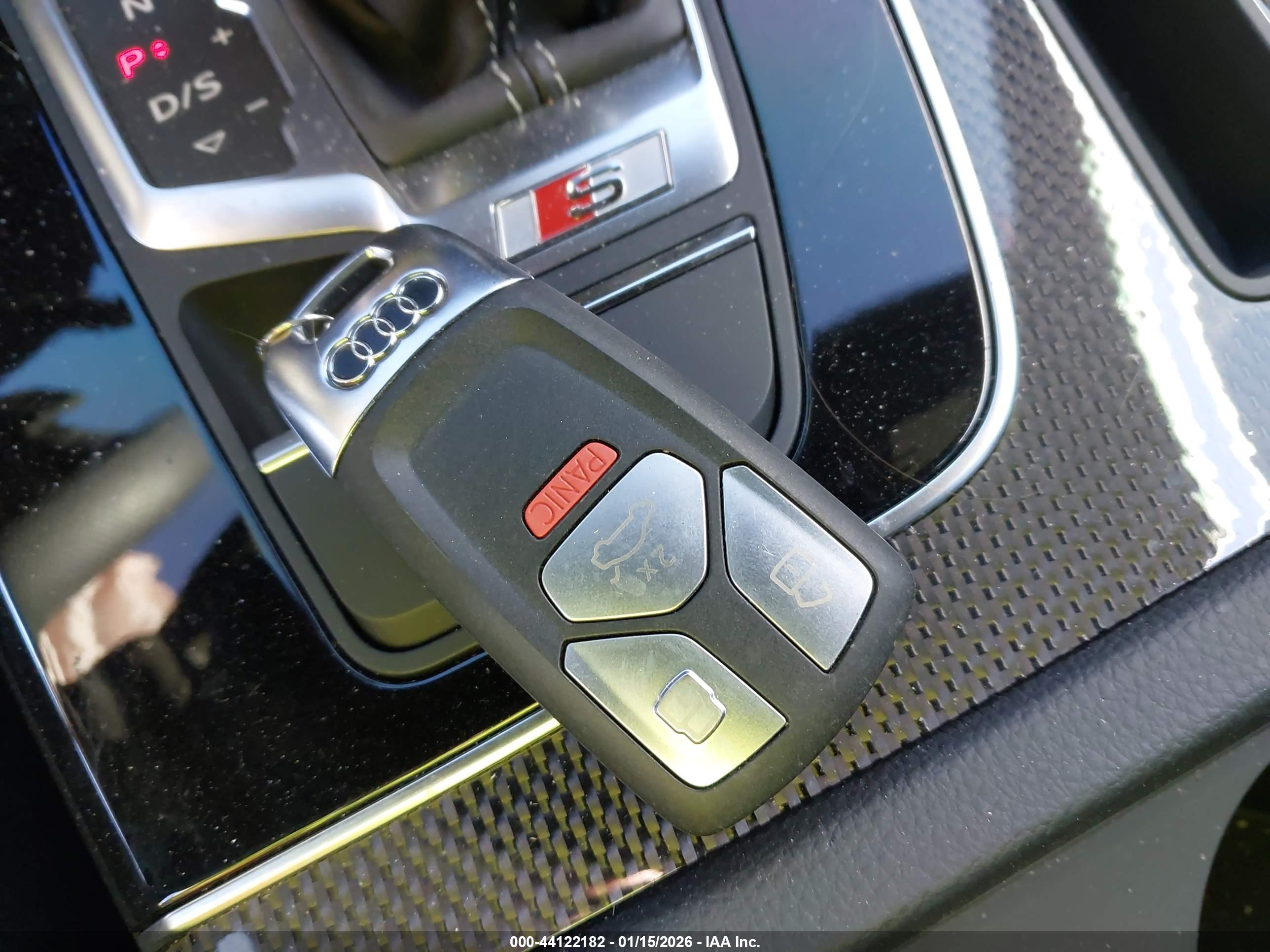AUDI SQ5 image 11