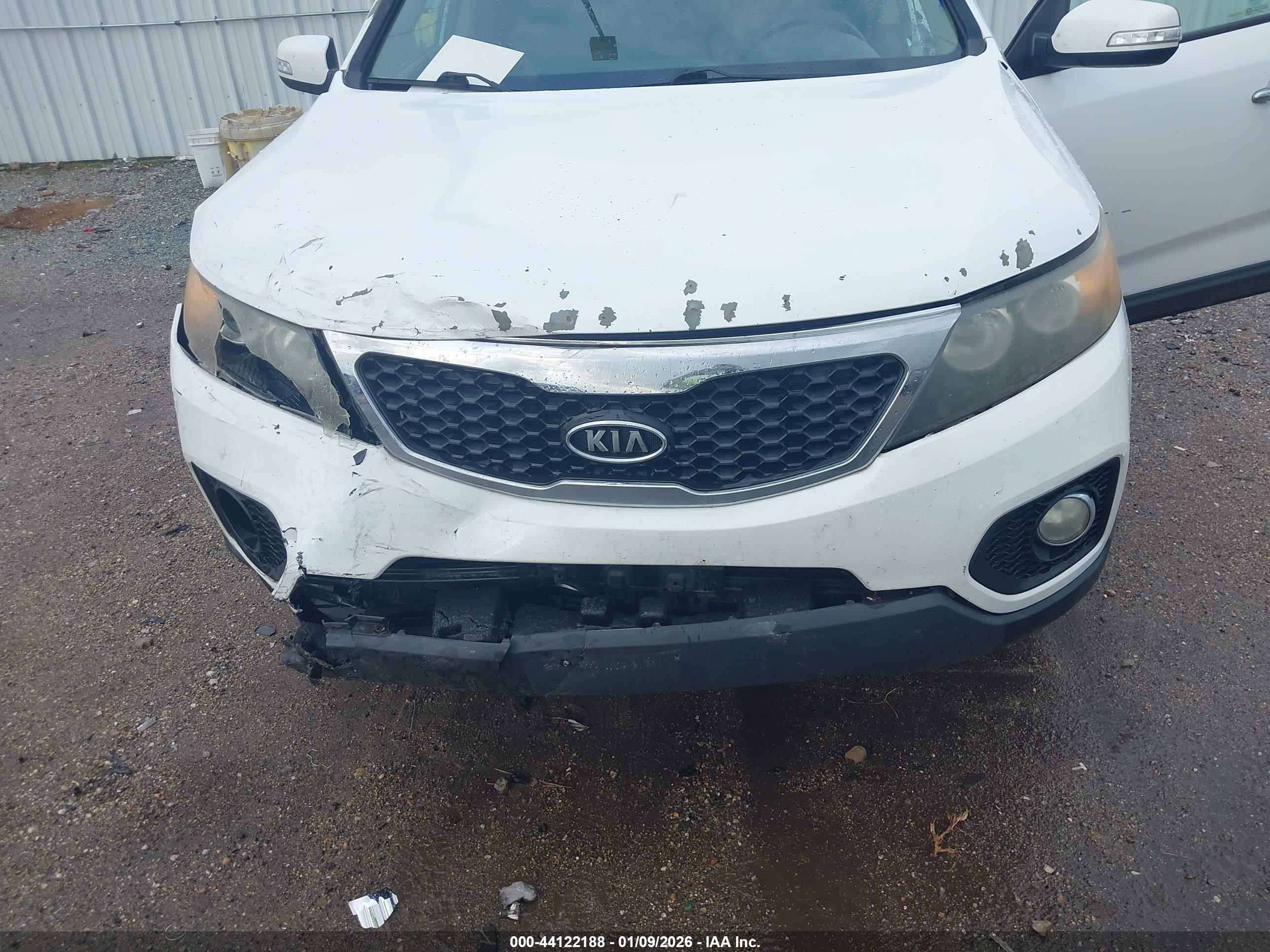 KIA SORENTO image 6