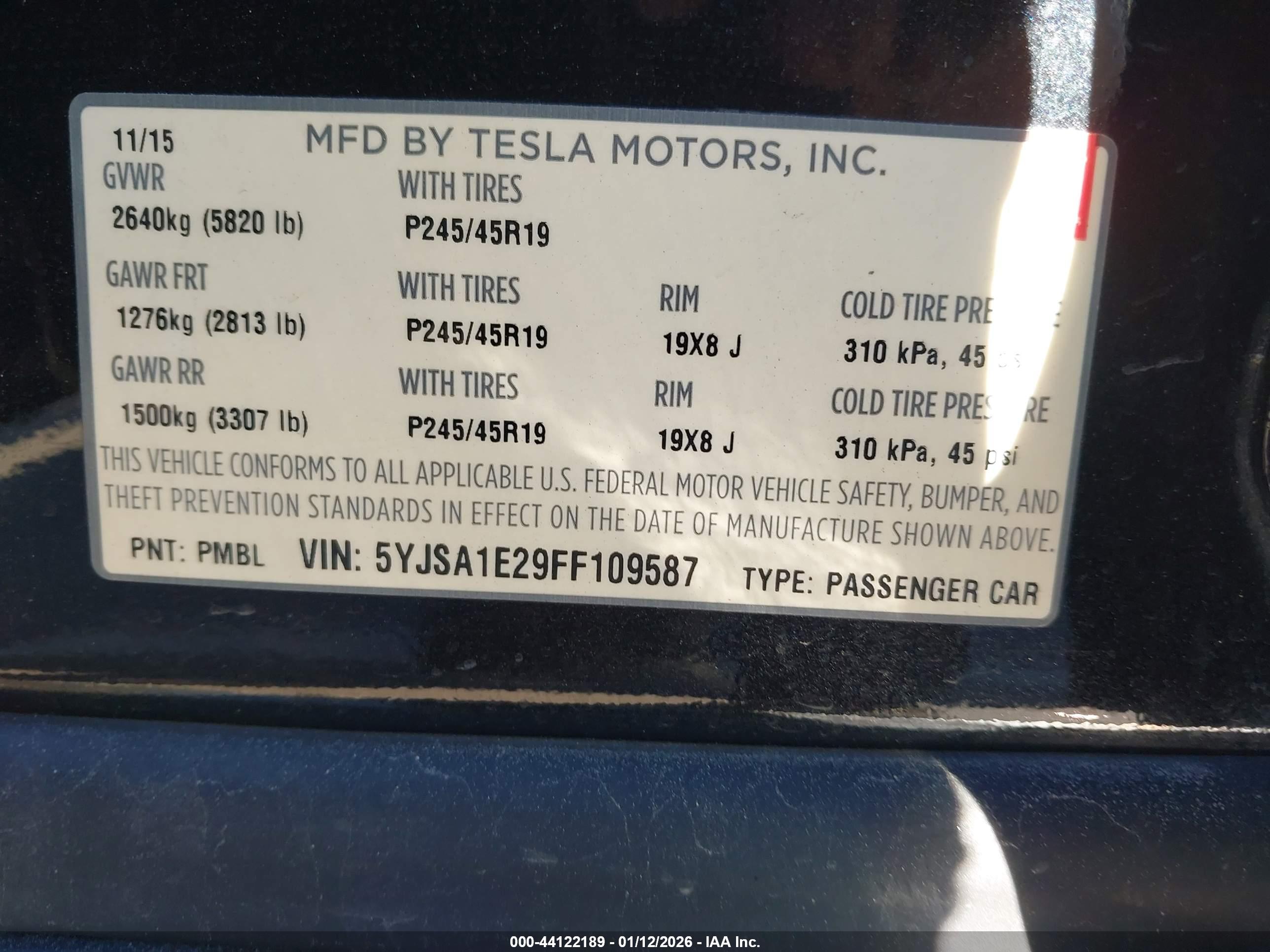 TESLA MODEL image 9